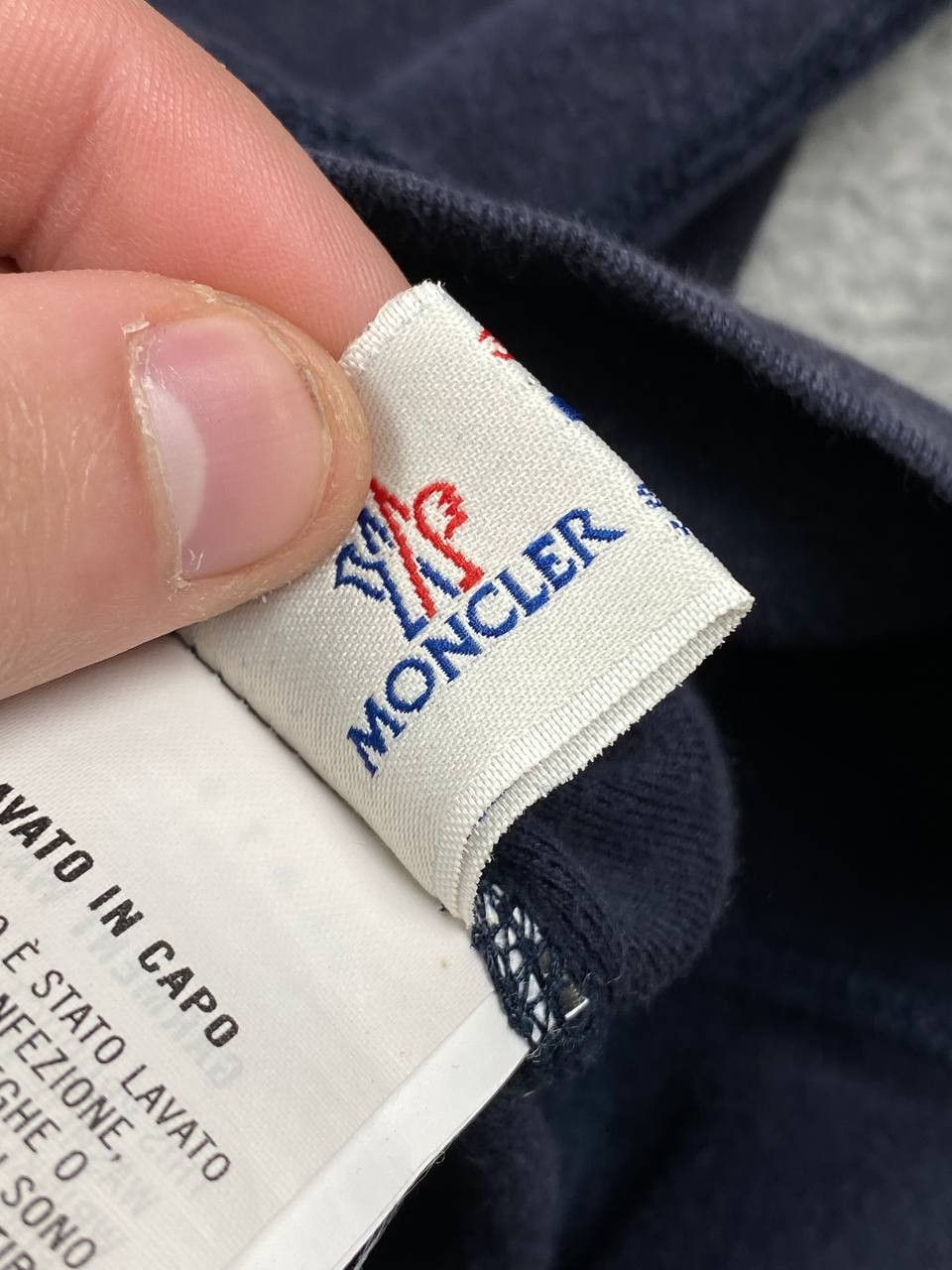 Moncler Moncler MaglIa Girocollo Sweatshirt Men Size L Blue Size US L / EU 52-54 / 3 - 7 Thumbnail