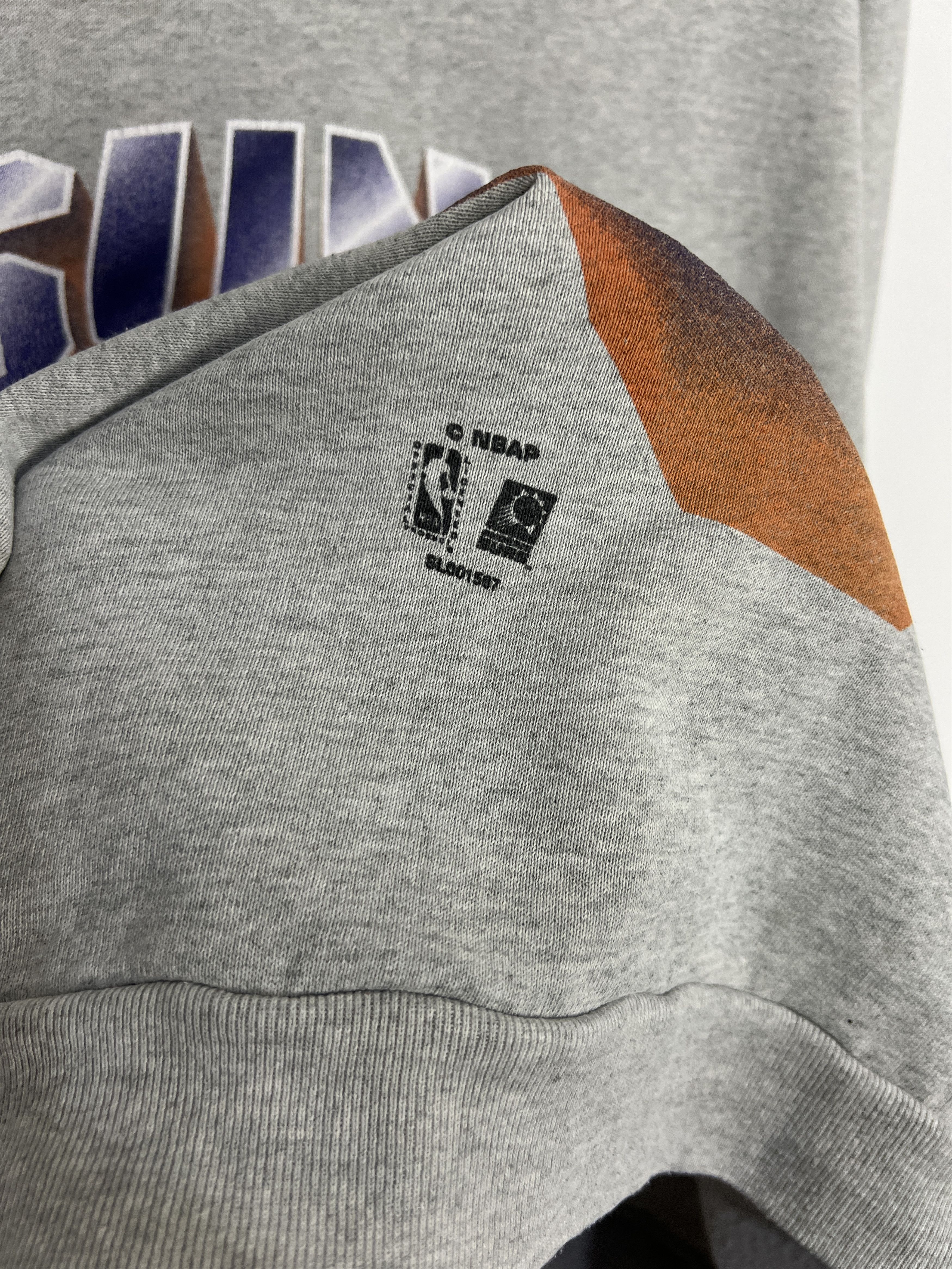 Vintage Phoenix Suns Barkley Sweatshirt NBA Crewneck Over Print Size US L / EU 52-54 / 3 - 6 Thumbnail