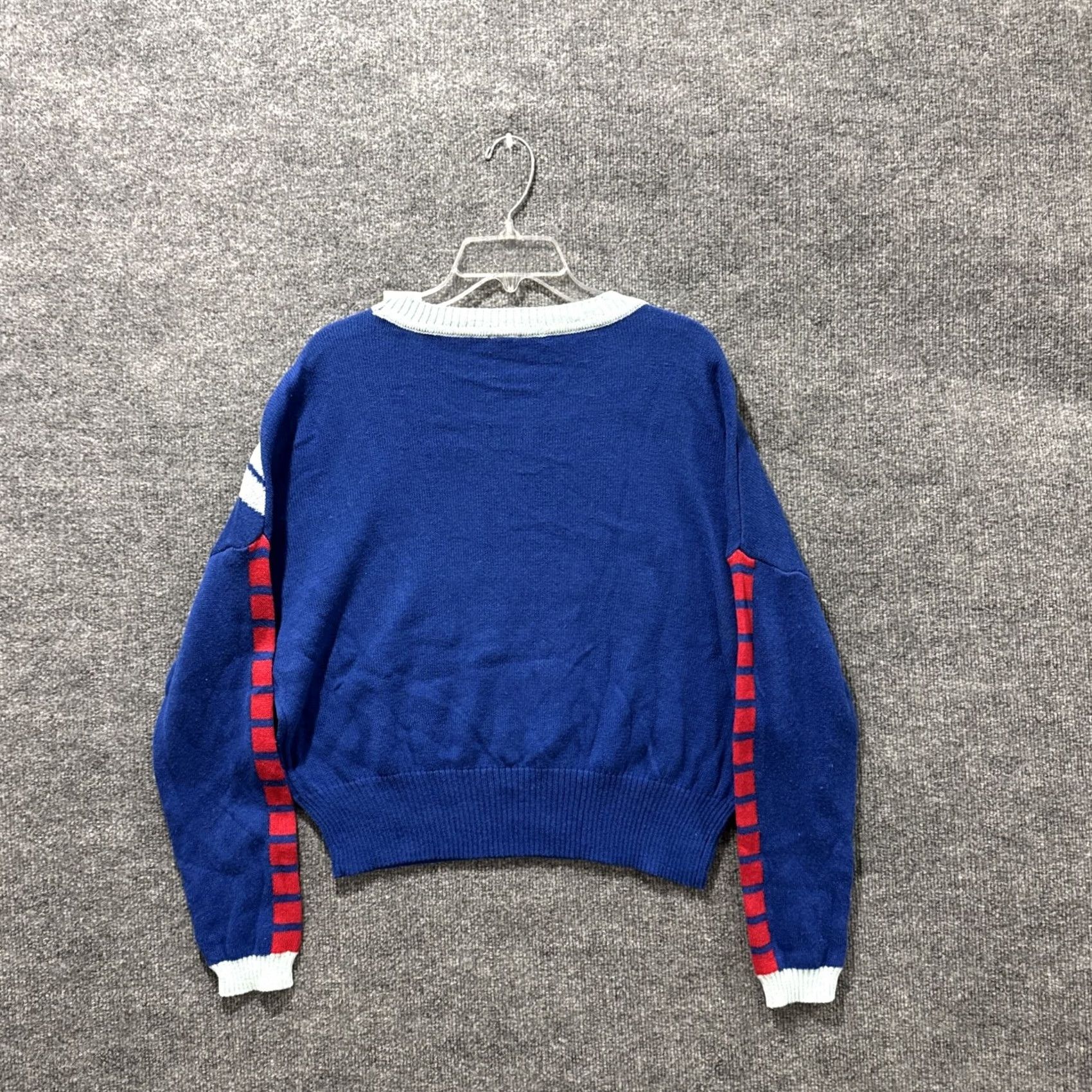 Star Wars Vintage Style Star Wars Sweater Size L Blue Knit Pullover Crewneck BNWT Women’s Size L / US 10 / IT 46 - 8 Thumbnail