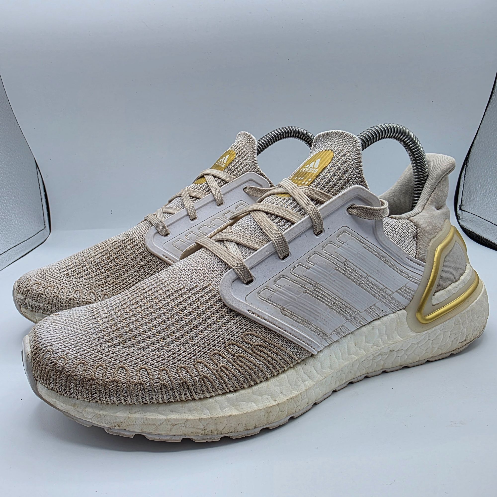 Adidas Adidas Ultraboost 20 Womens size 8 White Gold Athletic Shoes Size US 8 / IT 38 - 4 Thumbnail