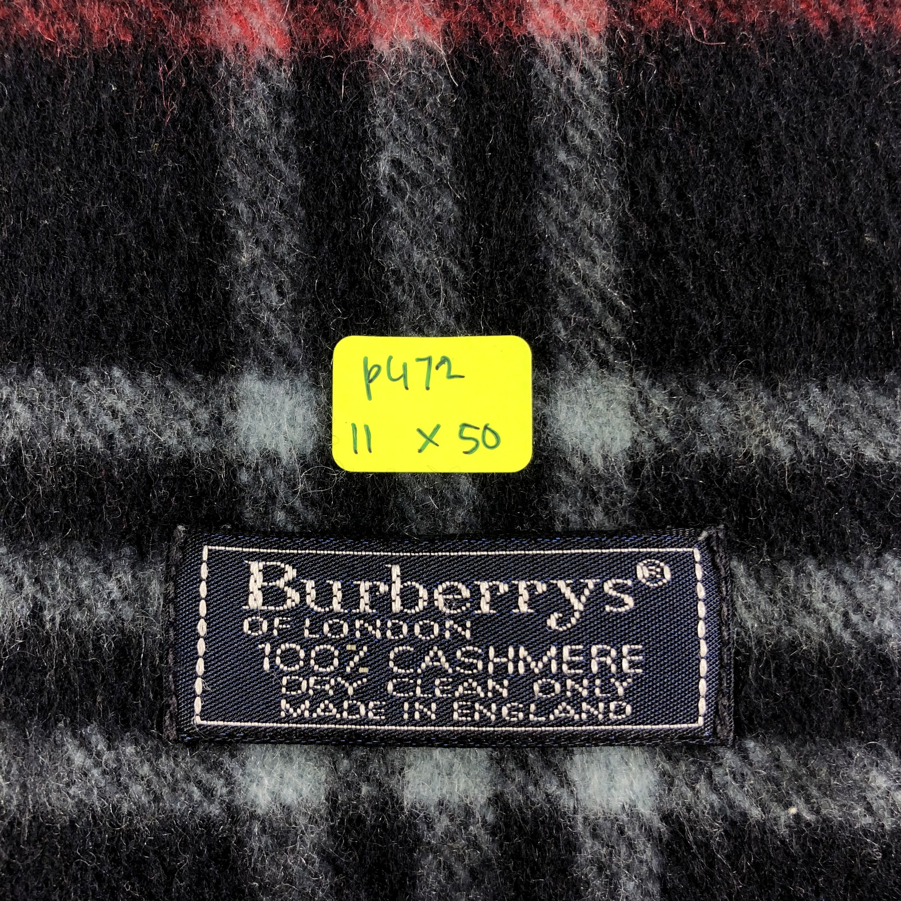 Burberry Burberry Cashmere Scarf / Muffler / Neckwear P472 Size ONE SIZE - 6 Thumbnail