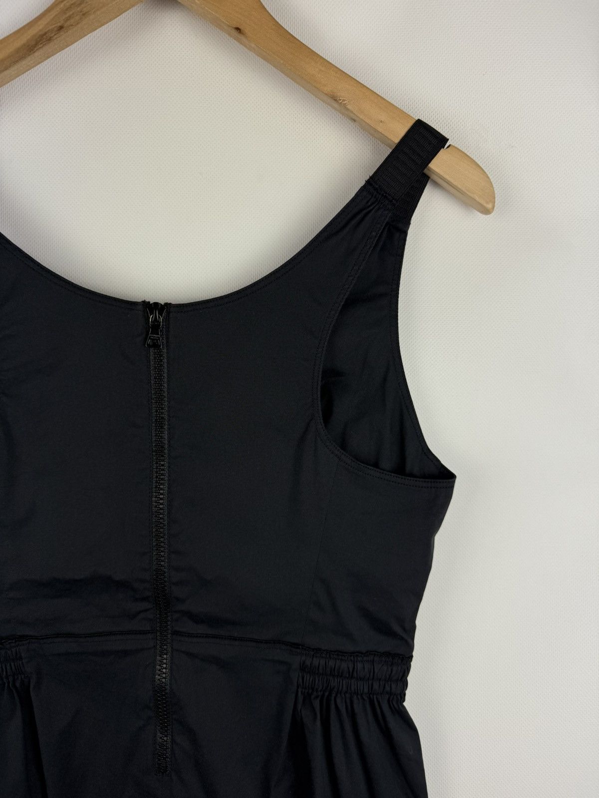 Prada × Vintage Prada Ladies Sleeveless Tank Top Blouse Size 44 Size M / US 6-8 / IT 42-44 - 13 Thumbnail
