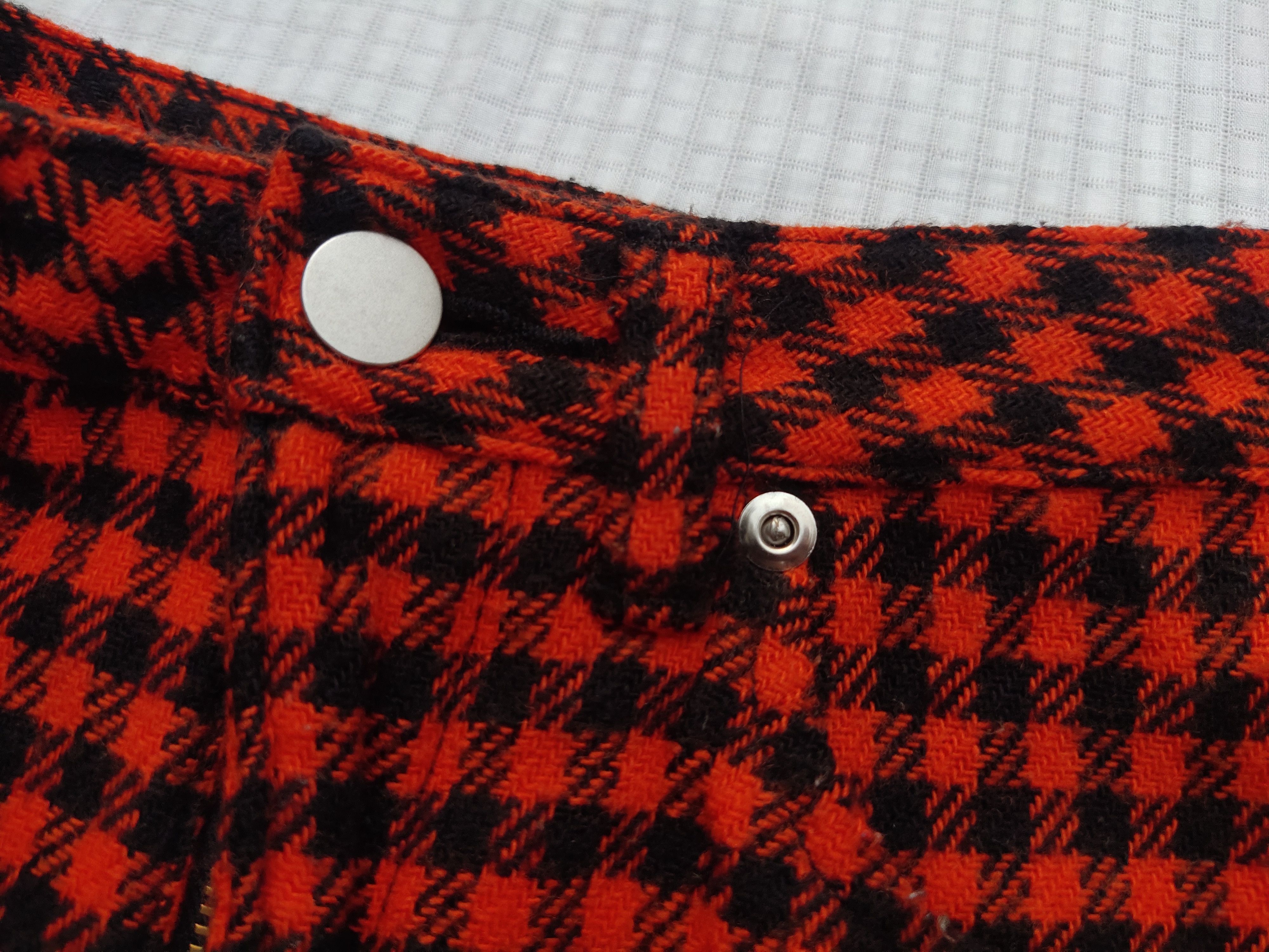 Japanese Brand (P154) Pakcon Orange Black Buffalo Plaid Taper Pants Size 25" / US 0 / IT 36 - 4 Thumbnail