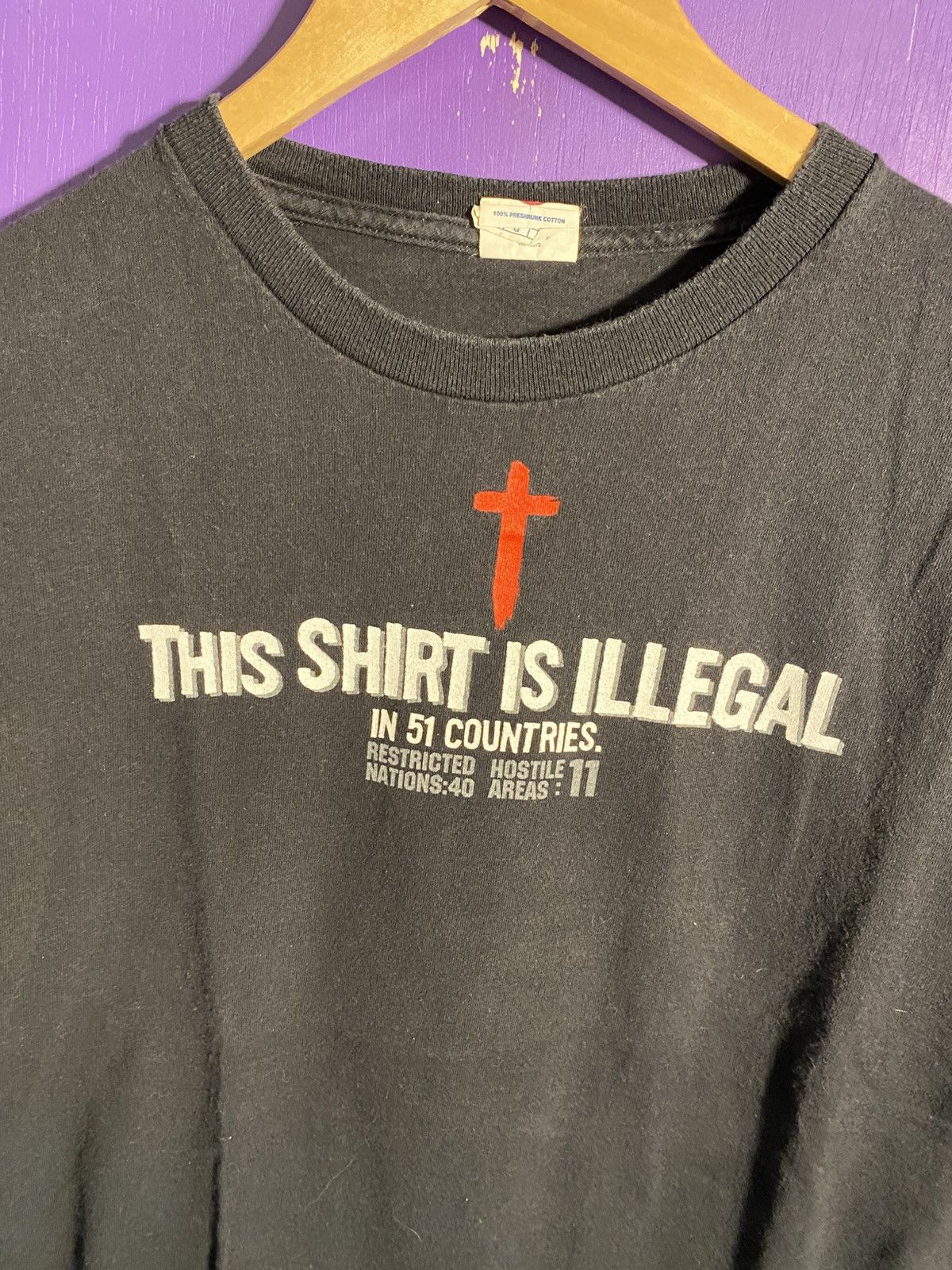Other Vintage 00s This shirt is illegal JESUS tee Size US L / EU 52-54 / 3 - 3 Thumbnail