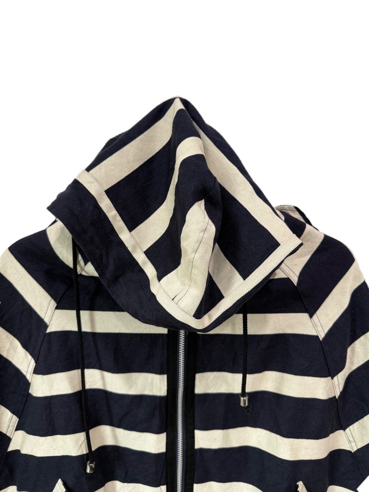 Le Grande Bleu (L.G.B.) Maitresse Stripe Poncho Size M / US 6-8 / IT 42-44 - 3 Thumbnail