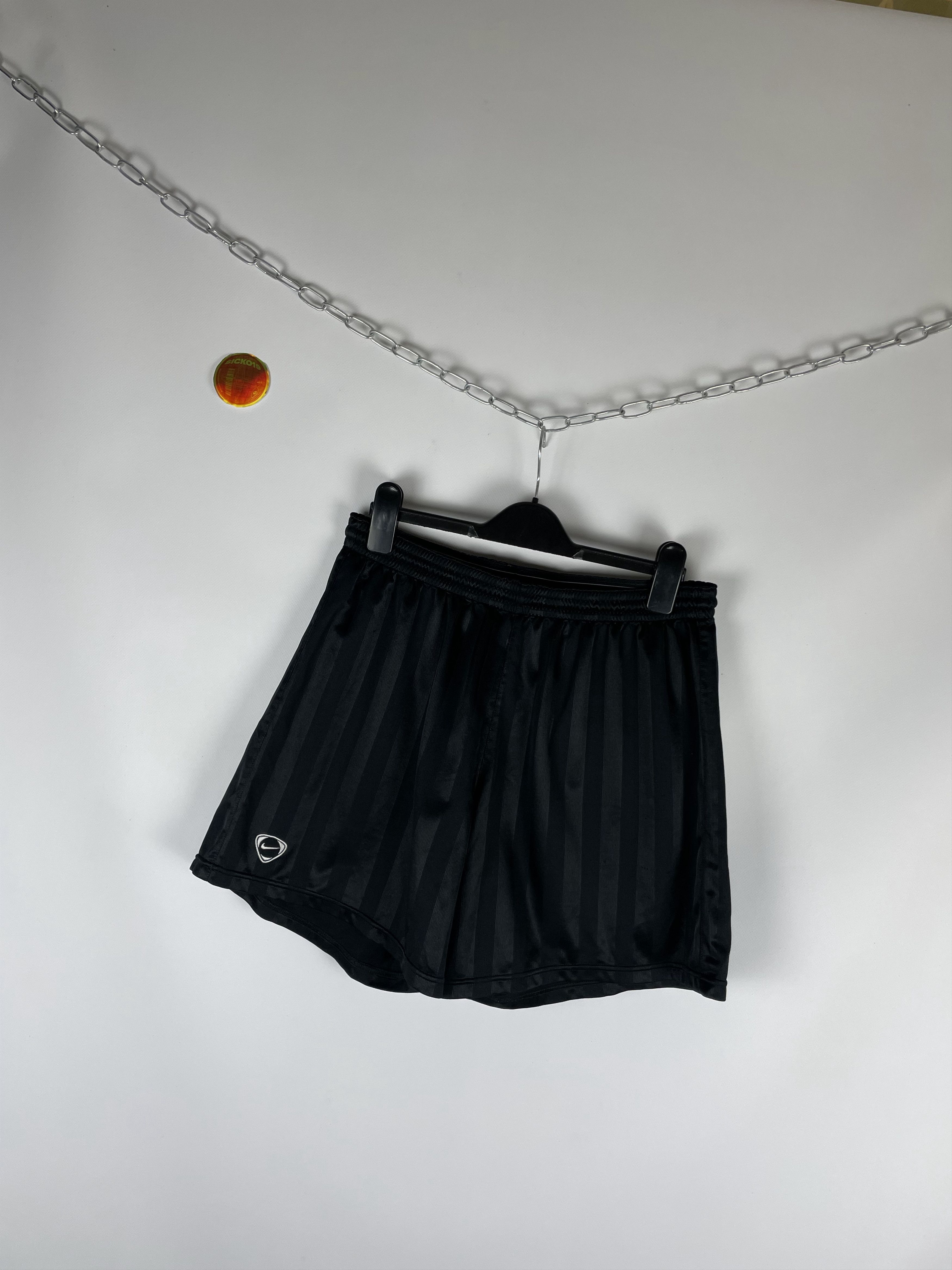 Nike Vintage Nike Shorts Y2k Size US 34 / EU 50 - 2 Thumbnail
