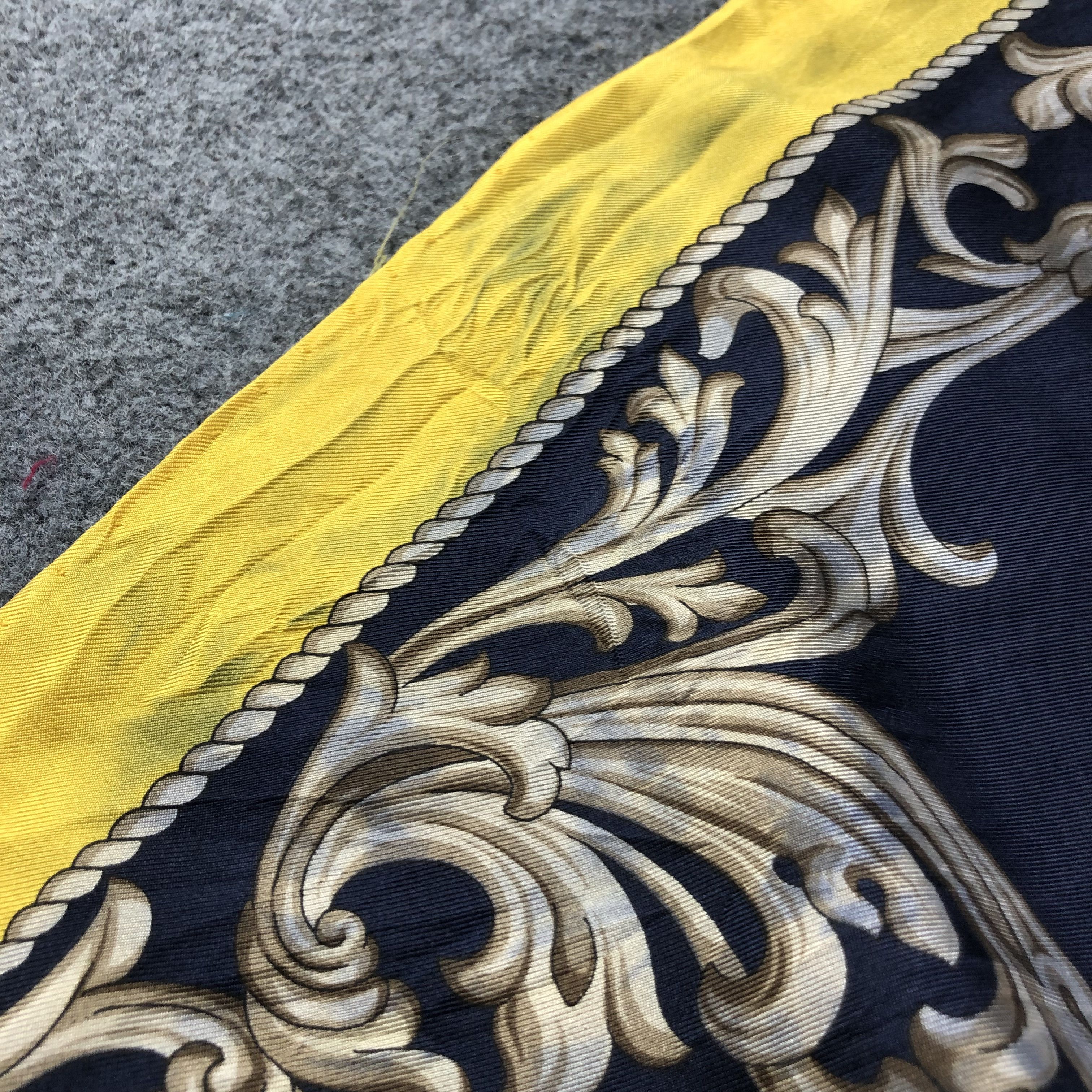 Japanese Brand Vintage Art of Silk Luxury Silk Scarf M569 Size ONE SIZE - 11 Thumbnail
