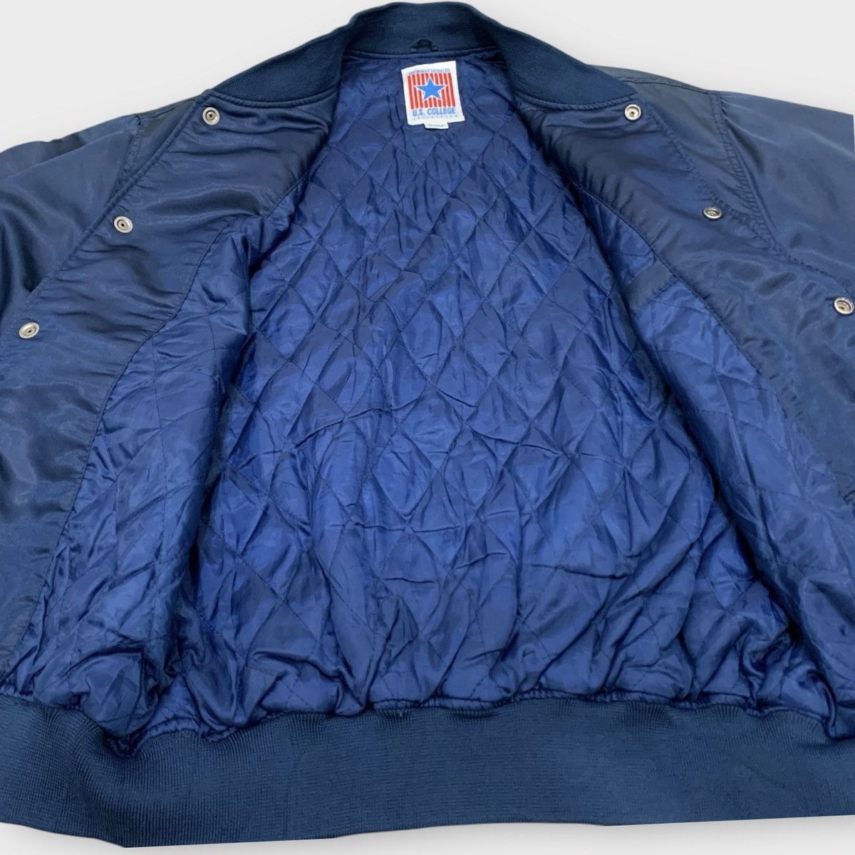 Vintage VINTAGE GEORGETOW HOYAS UNIVERSITY VARSITY JACKET BASKETBALL Size US L / EU 52-54 / 3 - 10 Thumbnail