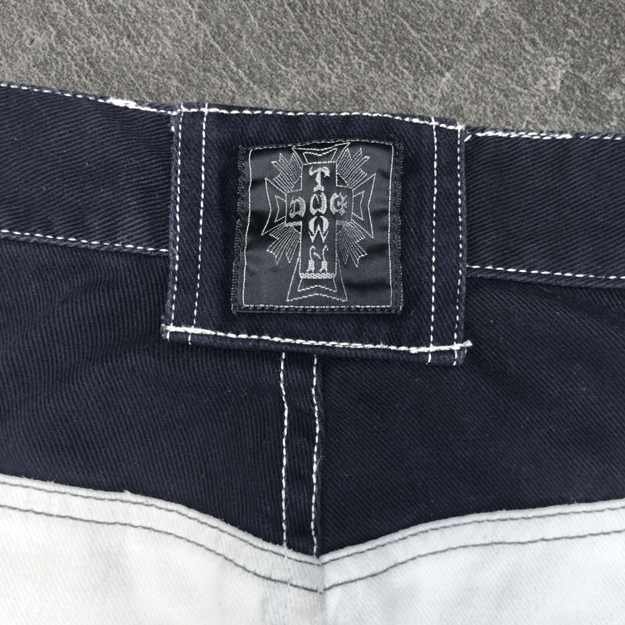 Dogtown Rare vintage dogtown two tone denim double knee Size US 30 / EU 46 - 7 Thumbnail