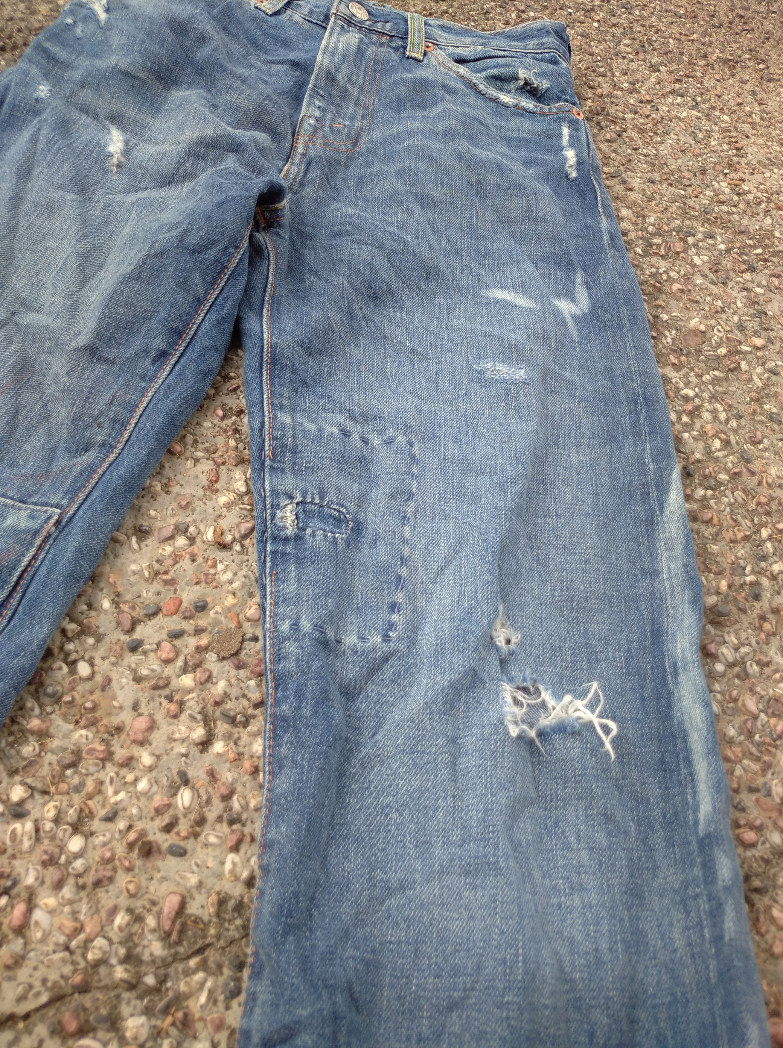 Levi's × Levi's Vintage Clothing Levi's 701 selvedge jeans big E distressed Size US 26 / EU 42 - 9 Thumbnail