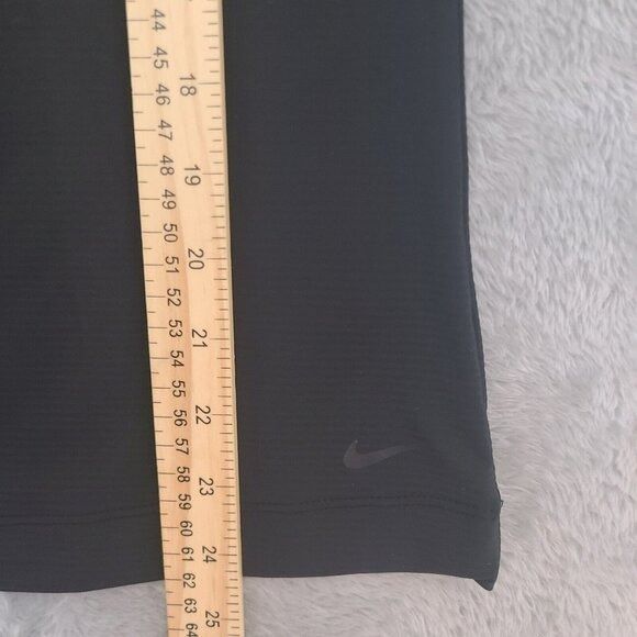 Nike New With Tag Nike Golf Black Solid Plain Nike Polo Shirt Wo Size M / US 6-8 / IT 42-44 - 7 Thumbnail