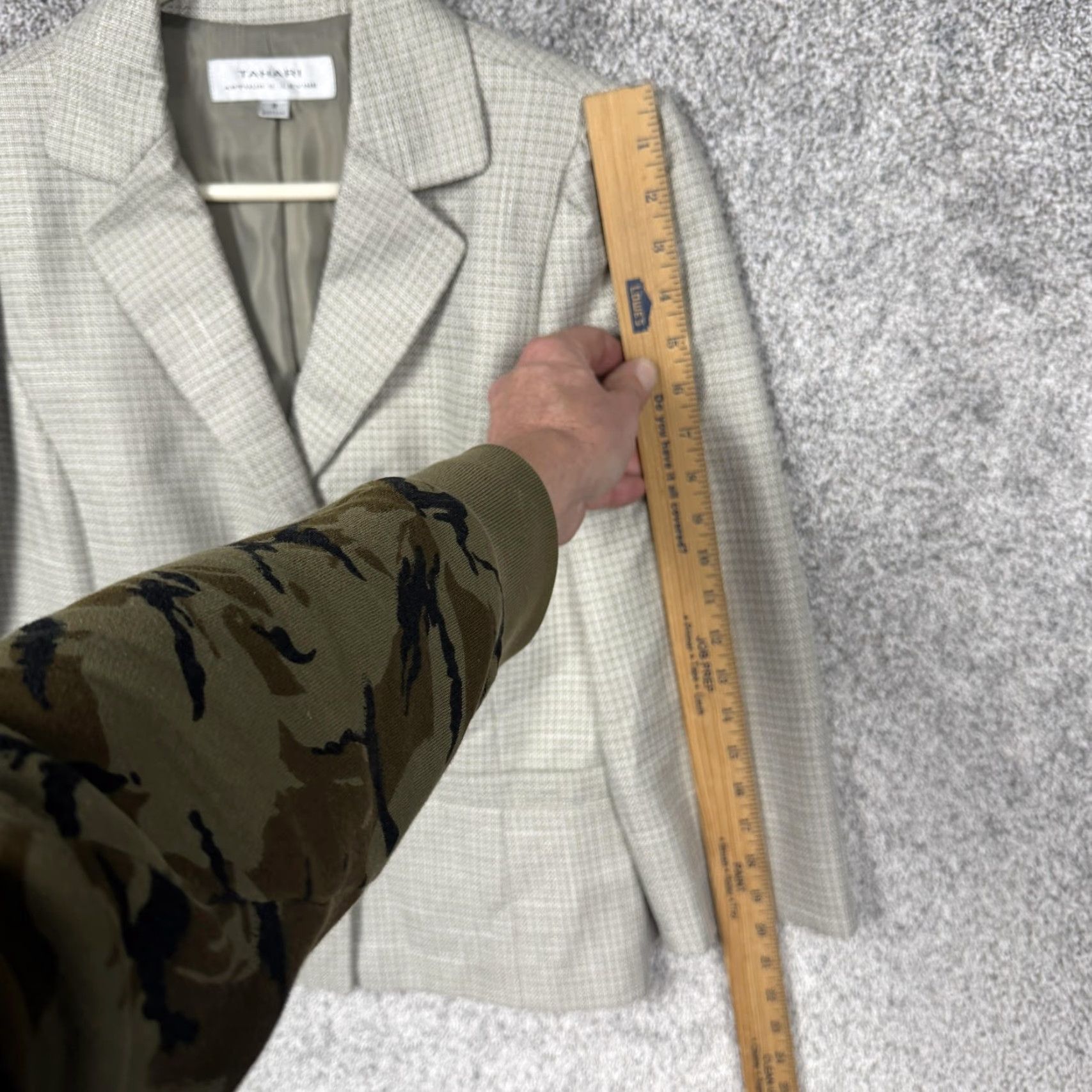 Vintage Tahari Arthur S. Levine Blazer Women 8 Beige Check Suit Jacket Vintage No Size M / US 6-8 / IT 42-44 - 3 Thumbnail