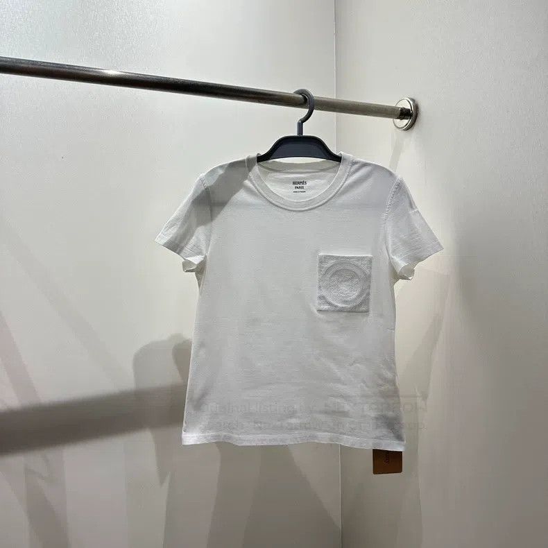 Hermes Hermes Classic H Pocket Short Sleeve T-Shirt Size XS / US 0-2 / IT 36-38 - 1 Thumbnail
