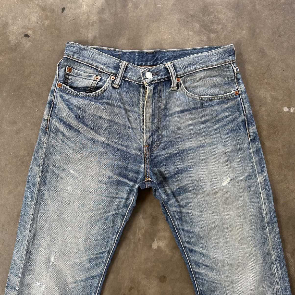 Japanese Brand Vintage Levi’s 505 Faded Distressed Denim Jean Pant W30 Size US 30 / EU 46 - 2 Thumbnail