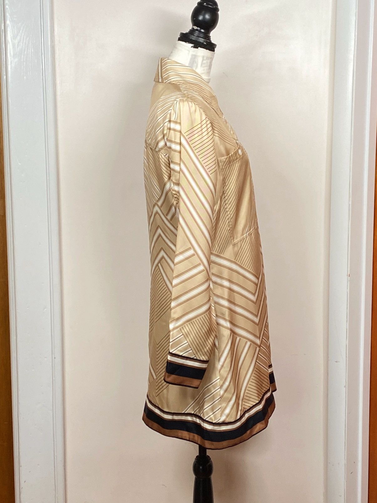 Veronica Beard Veronica Beard Pryce Striped Silk-Blend Shirtdress size 10 Size L / US 10 / IT 46 - 11 Thumbnail