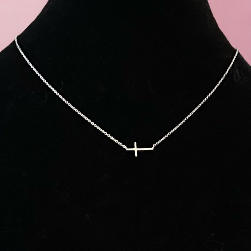 Other Vintage delicate 925 silver sideway cross necklace Size ONE SIZE - 1 Thumbnail