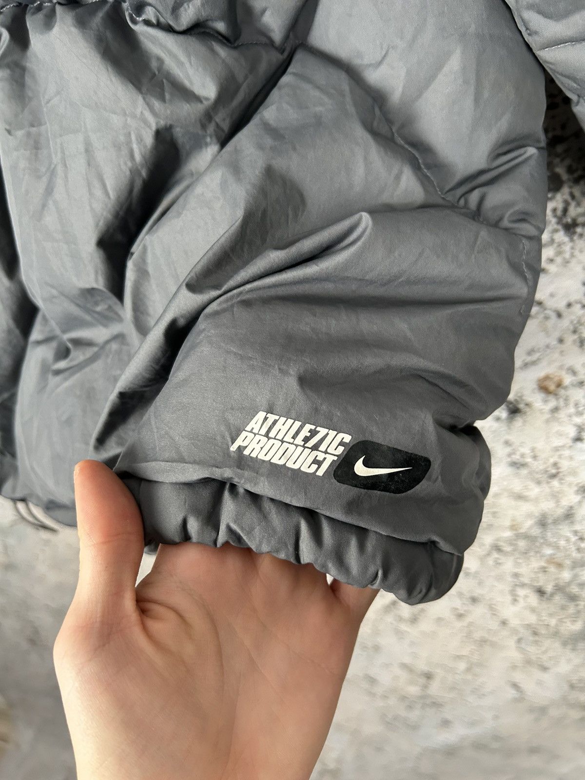 Nike Vintage Nike Y2K Puffer Winter Jacket Gorpcore Streetwear Size US L / EU 52-54 / 3 - 6 Thumbnail