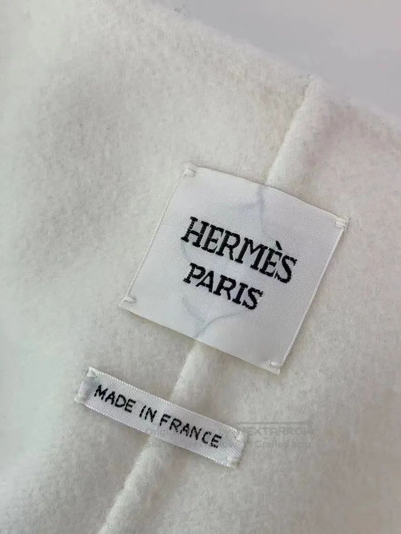 Hermes Hermes 100% Cashmere Fringe Unlined Coat for Women Size XXS / US 00 / IT 34 - 4 Thumbnail