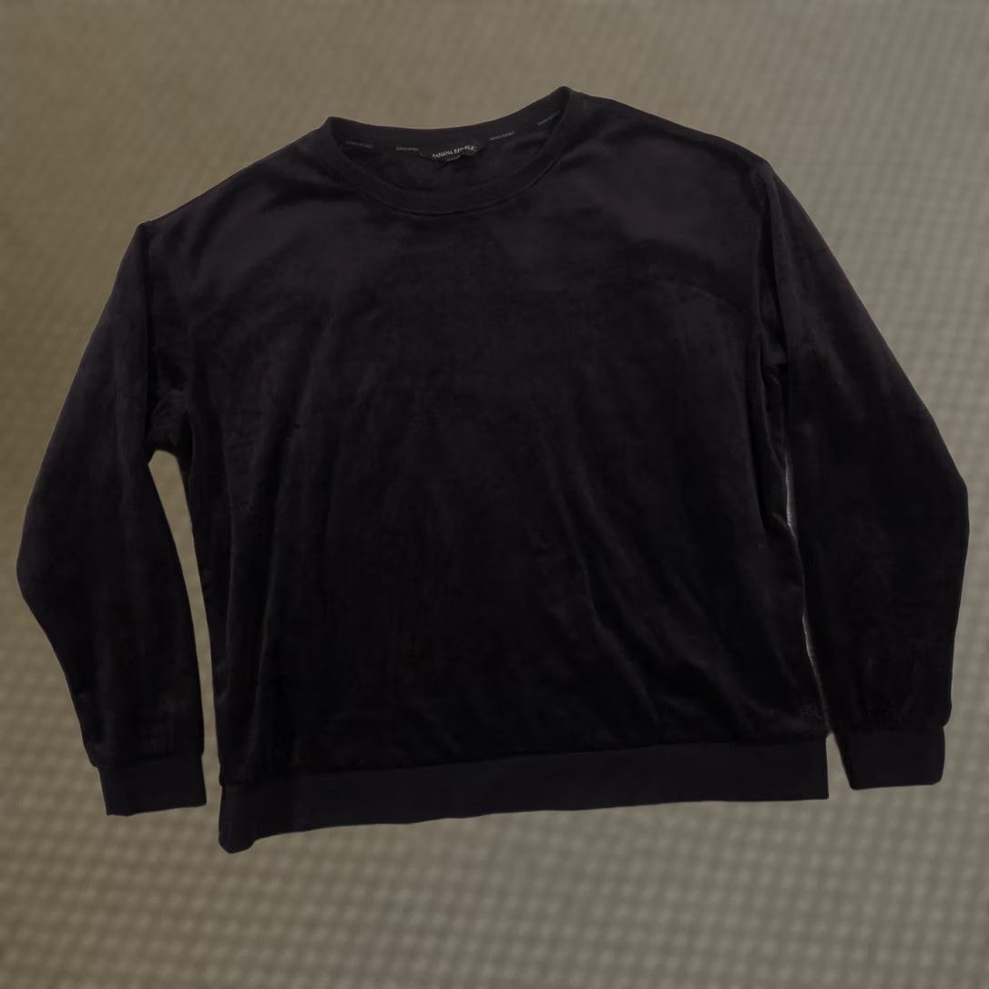 Banana Republic VINTAGE Banana Republic Sweatshirt Womens XL Black Velvet Crewneck Pullover BR Logo Size XL / US 12-14 / IT 48-50 - 1 Thumbnail