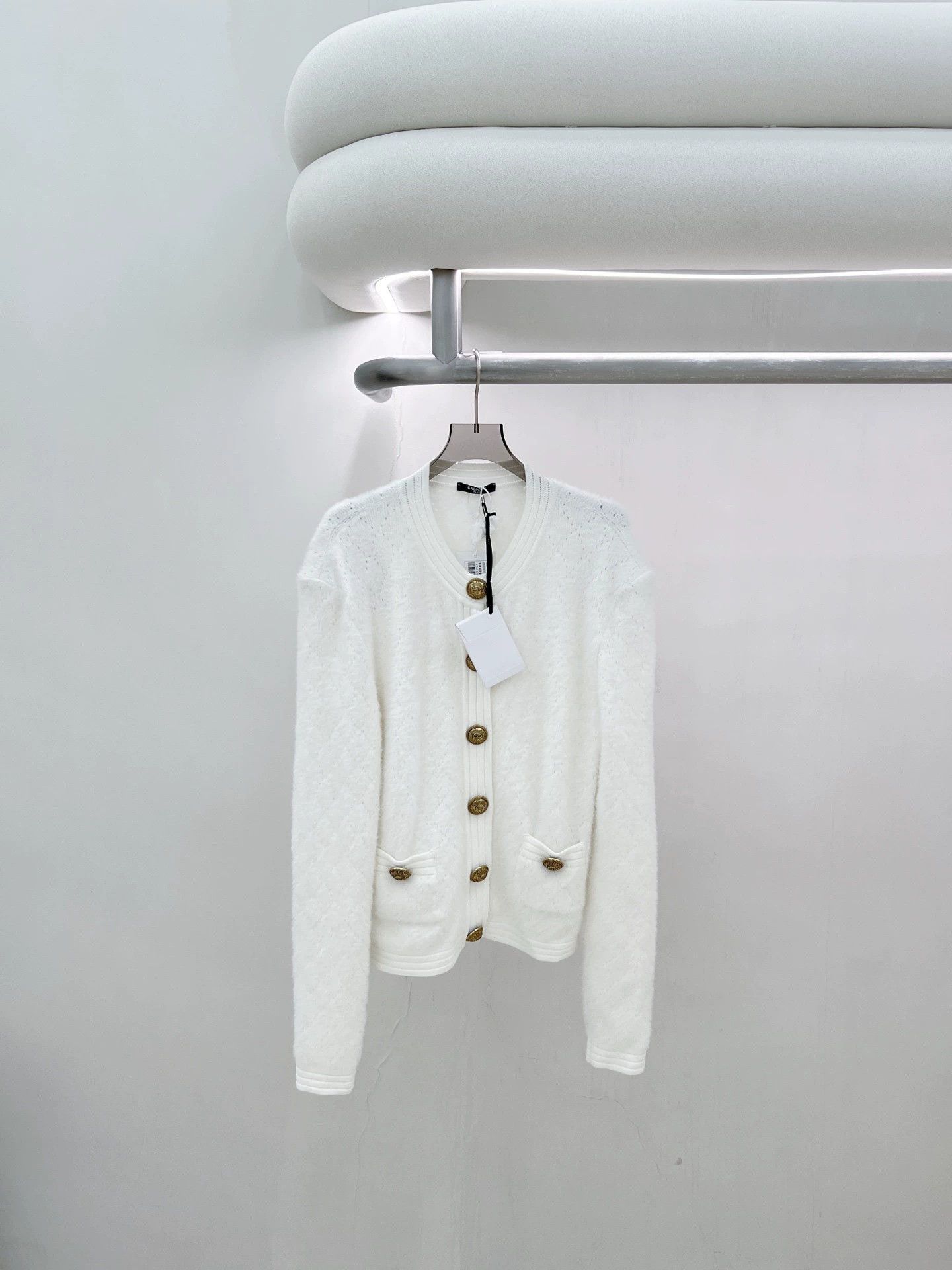 Balmain Balmain White Diamond Intarsia Cardigan Gold Buttons 42 Size M / US 6-8 / IT 42-44 - 1 Thumbnail