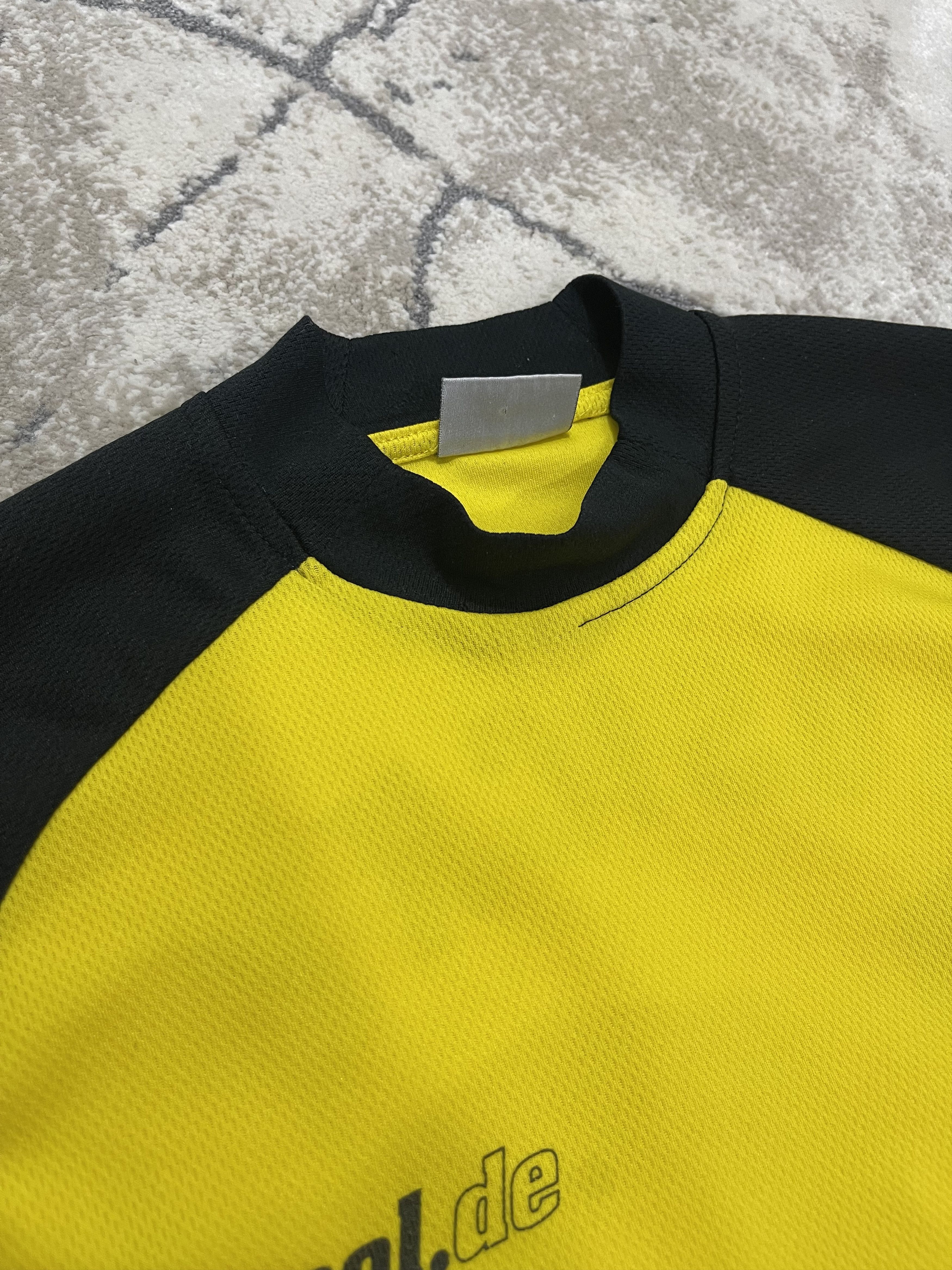 Other 2001-02 Borussia Dortmund Home Shirt Rosický #10 – S Size US S / EU 44-46 / 1 - 13 Thumbnail