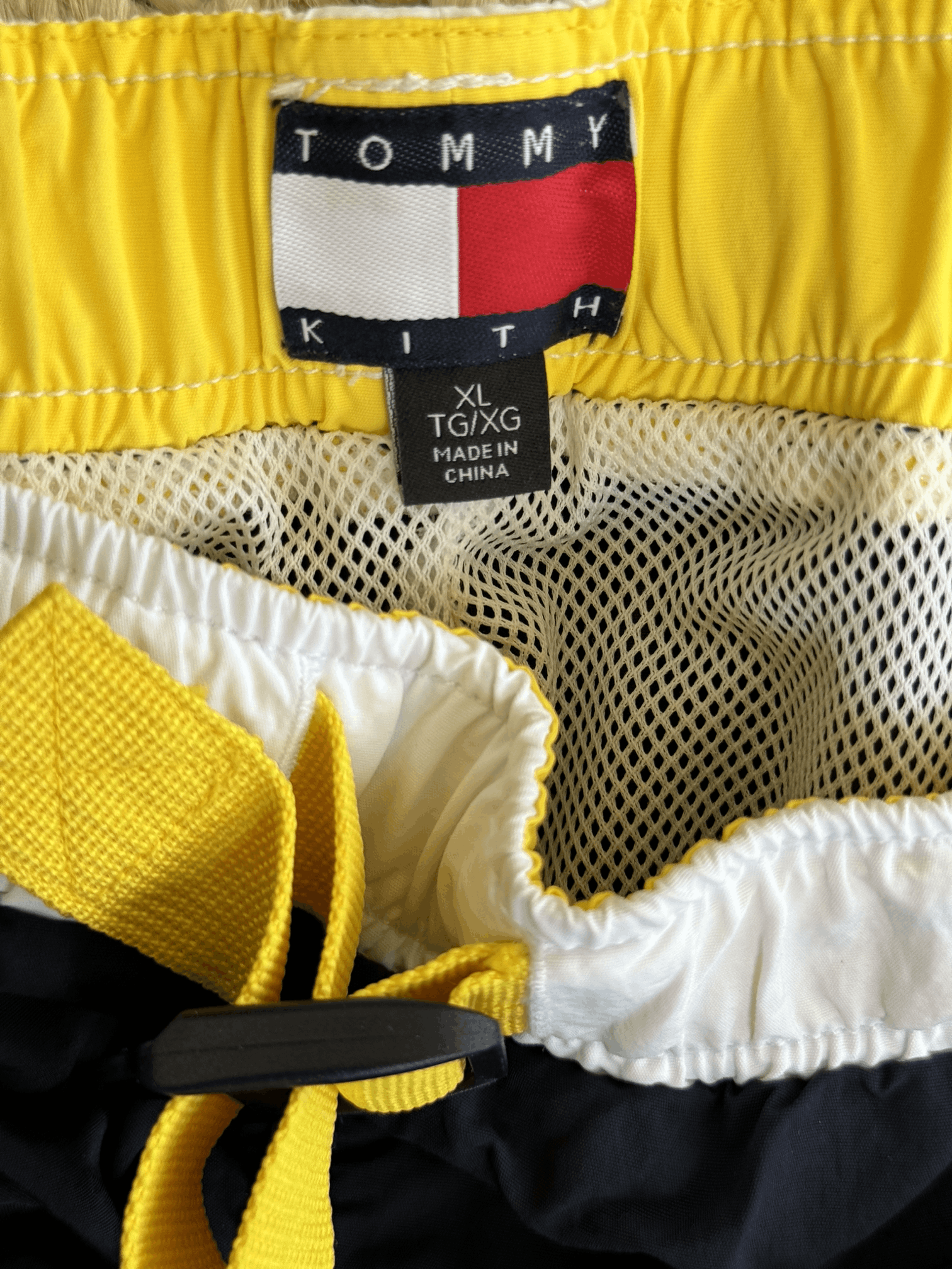 Kith × Tommy Hilfiger Kith x Tommy Hilfiger Sailing Shorts Swimtrunk 2019 RARE Size US 38 / EU 54 - 3 Thumbnail