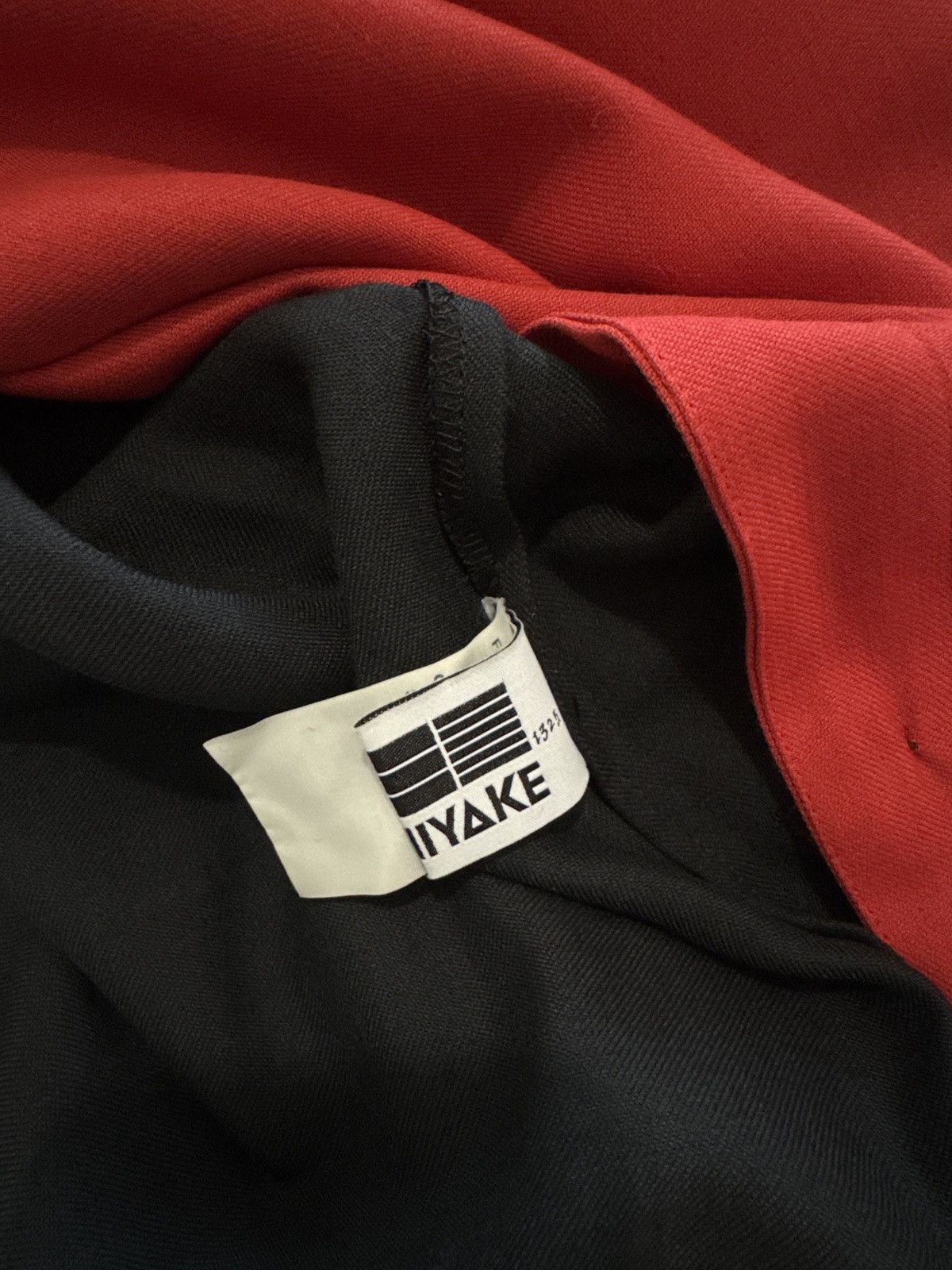 Issey Miyake Issey Miyake Reversible Dress – Sculptural Black & Red (rare Size M / US 6-8 / IT 42-44 - 9 Thumbnail