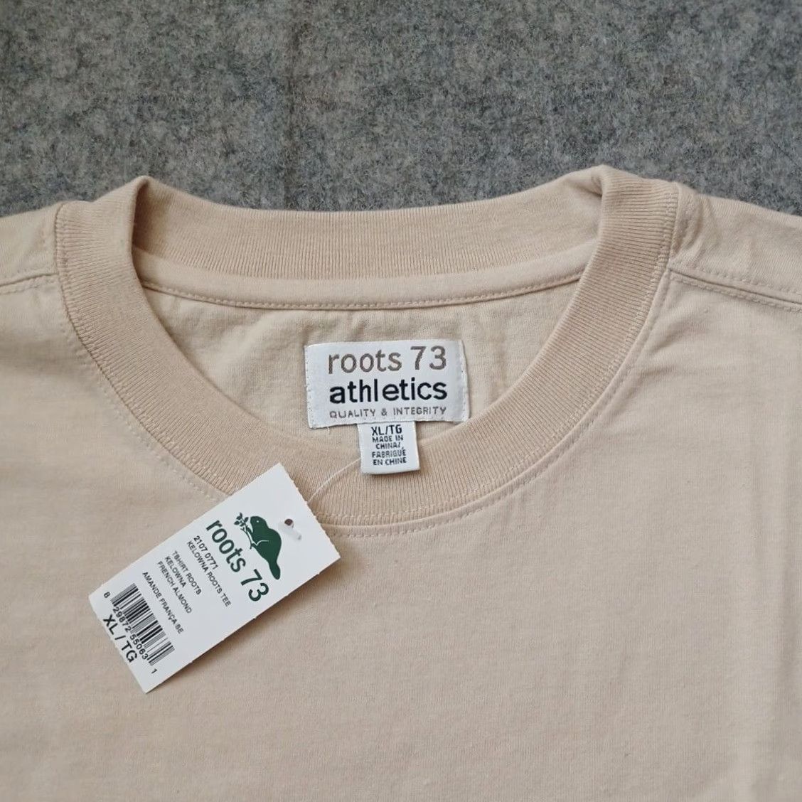 Roots Roots Athletics T Shirt Mens XL Beige Logo Short Sleeve NWT Size US XL / EU 56 / 4 - 6 Thumbnail