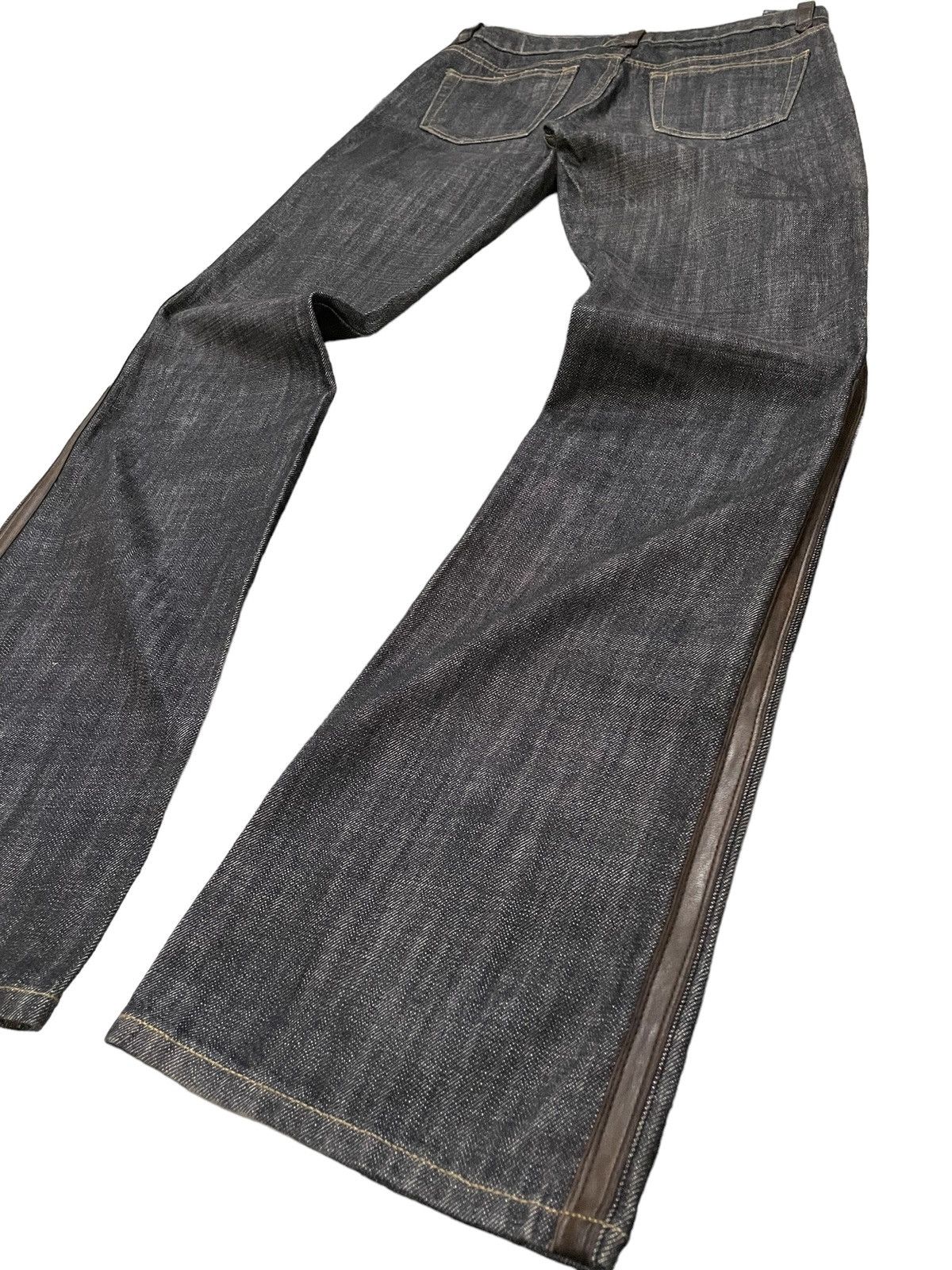 Le Grande Bleu (L.G.B.) Comme Ca Du Mode Leather Side Trimmed Flared Jeans Size US 30 / EU 46 - 14 Thumbnail