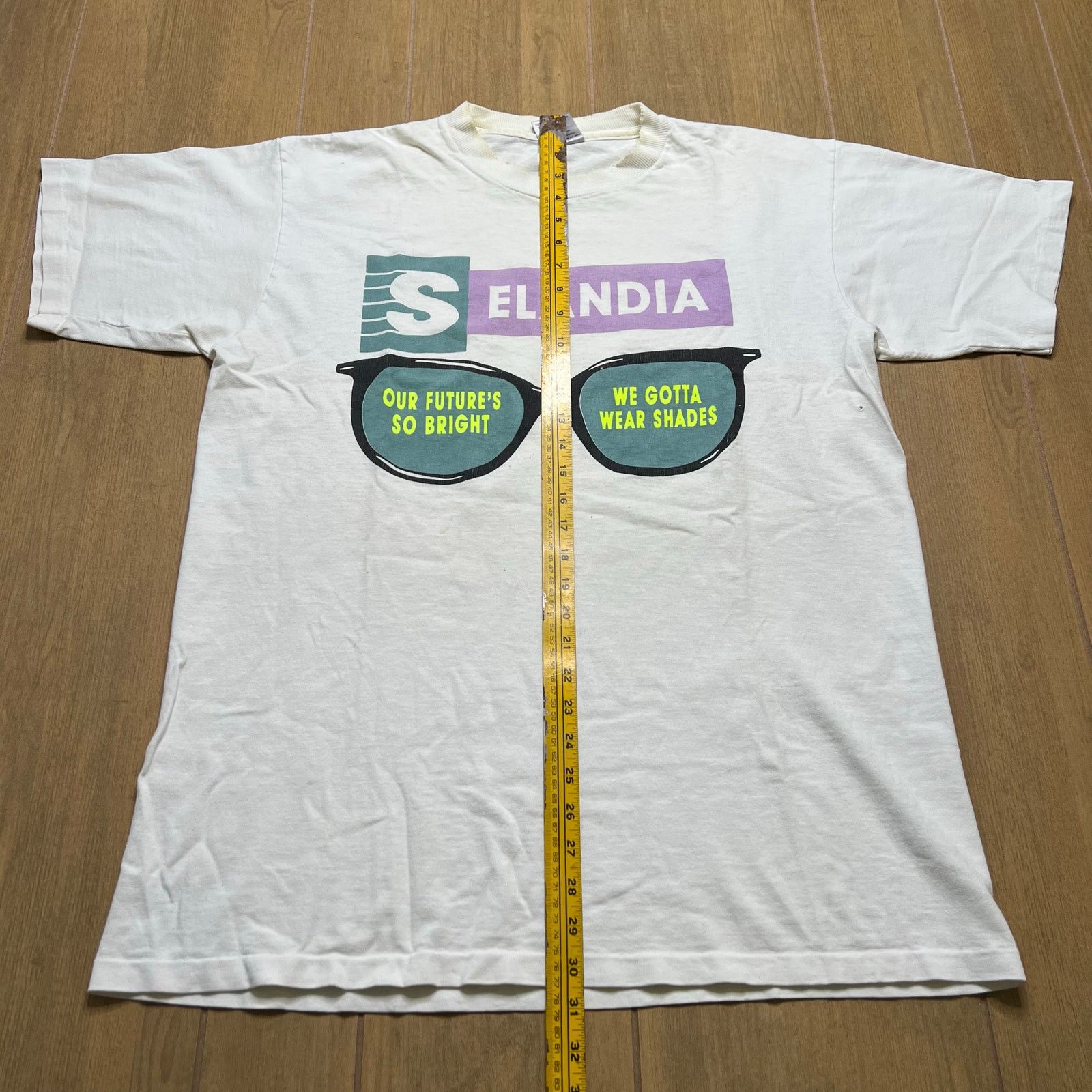 Vintage Vintage 90s T-shirt XL "Selandia, Our Future's So Bright Size US XL / EU 56 / 4 - 6 Thumbnail