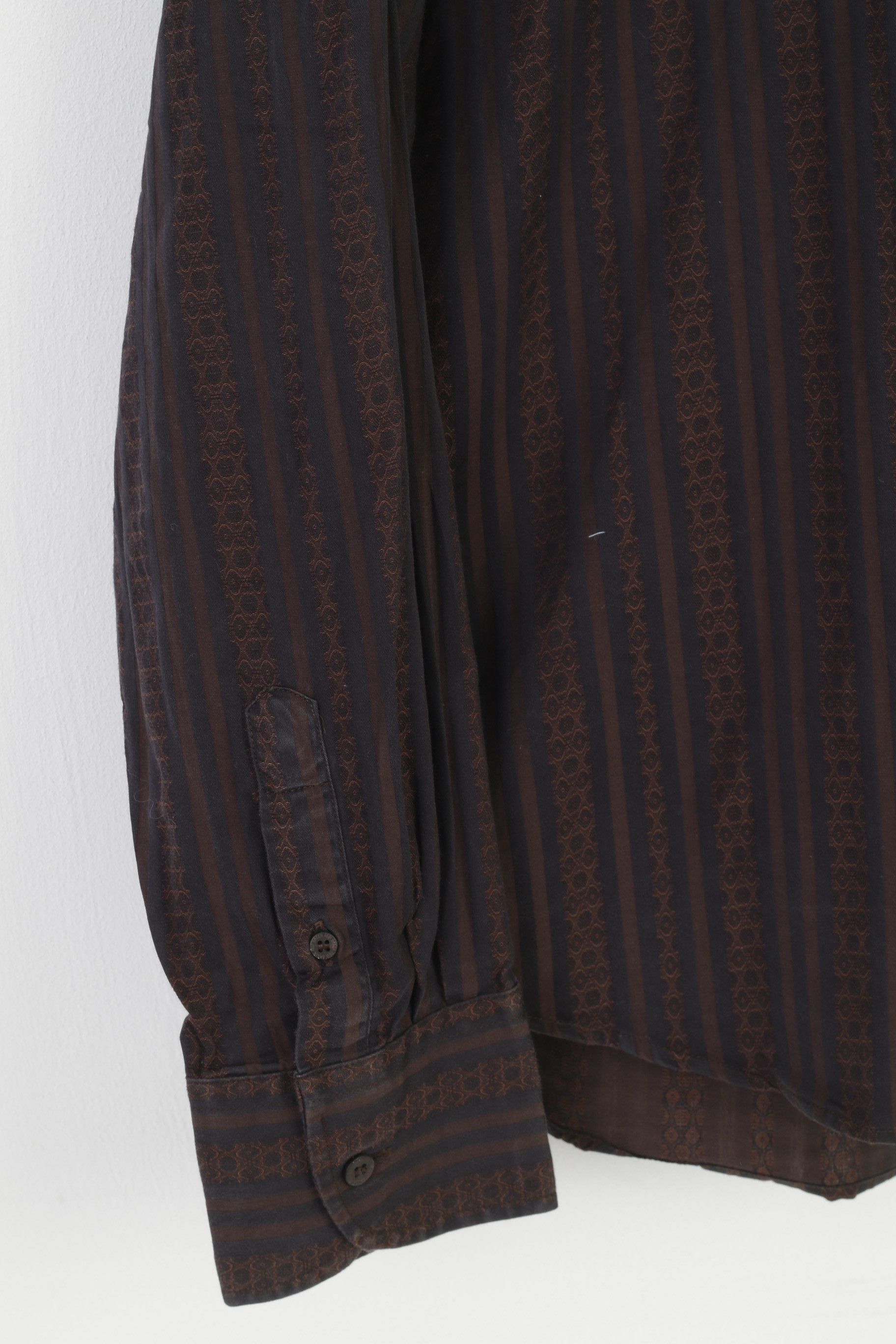 Ted Baker Ted Baker Men 6 XL Casual Shirt Brown Black Striped 11164 Size US XL / EU 56 / 4 - 3 Thumbnail