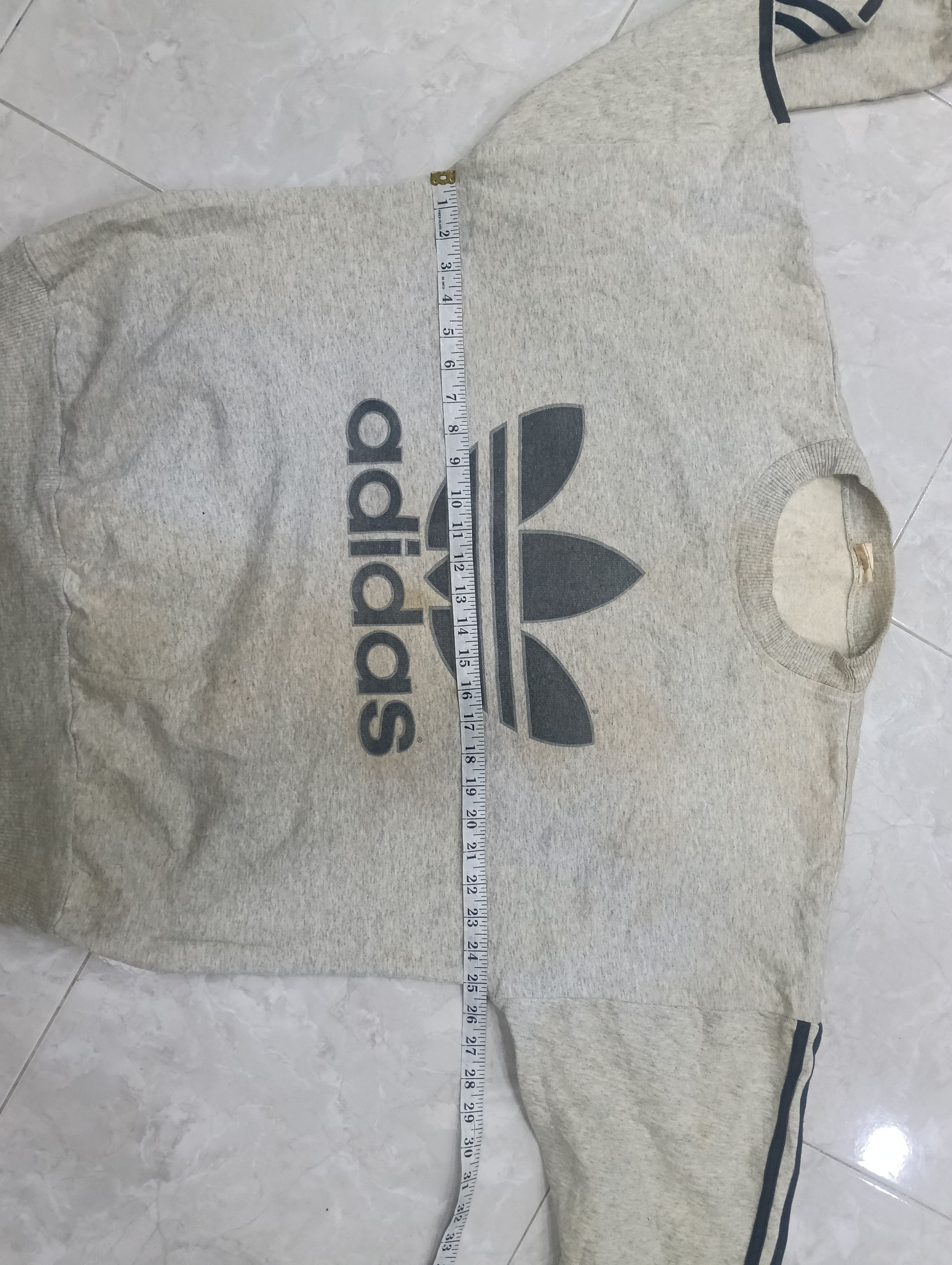 Adidas Vintage Adidas Sweat Size US L / EU 52-54 / 3 - 14 Thumbnail