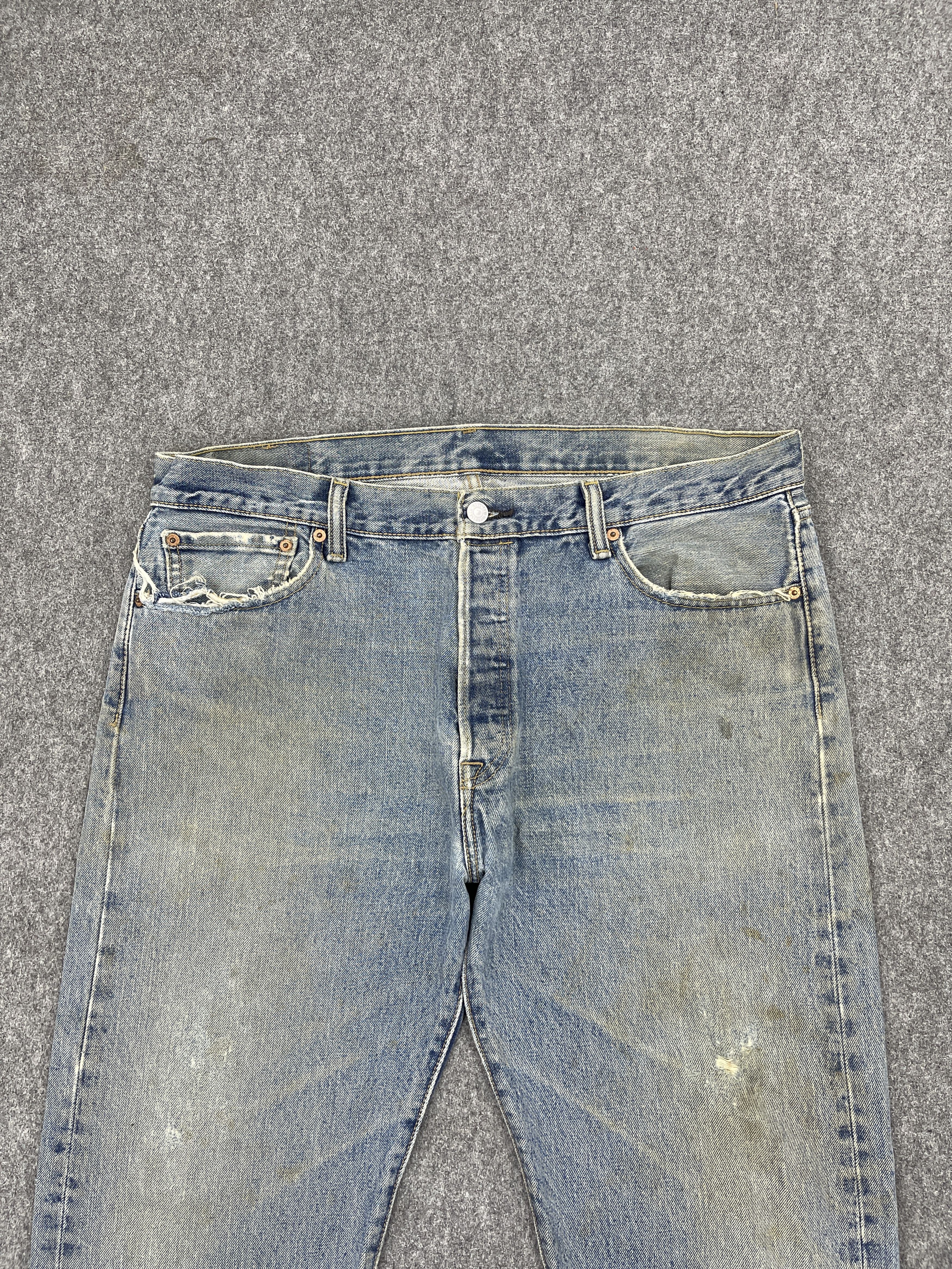 Levi's × Vintage Dirty Vintage Levis 501 Faded Blue Jeans Size US 37 - 2 Thumbnail