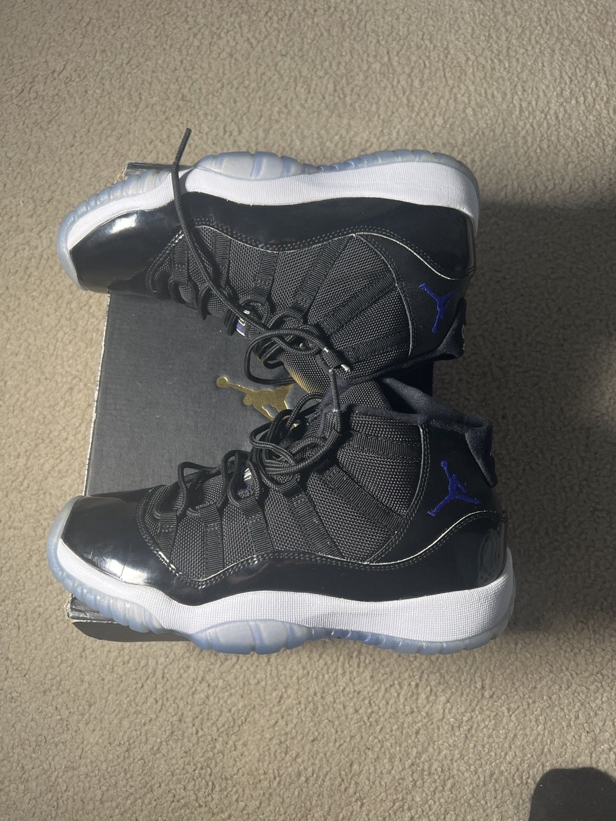 Jordan Brand Jordan 11 “Space Jam” Size US 6 / EU 39 - 2 Thumbnail