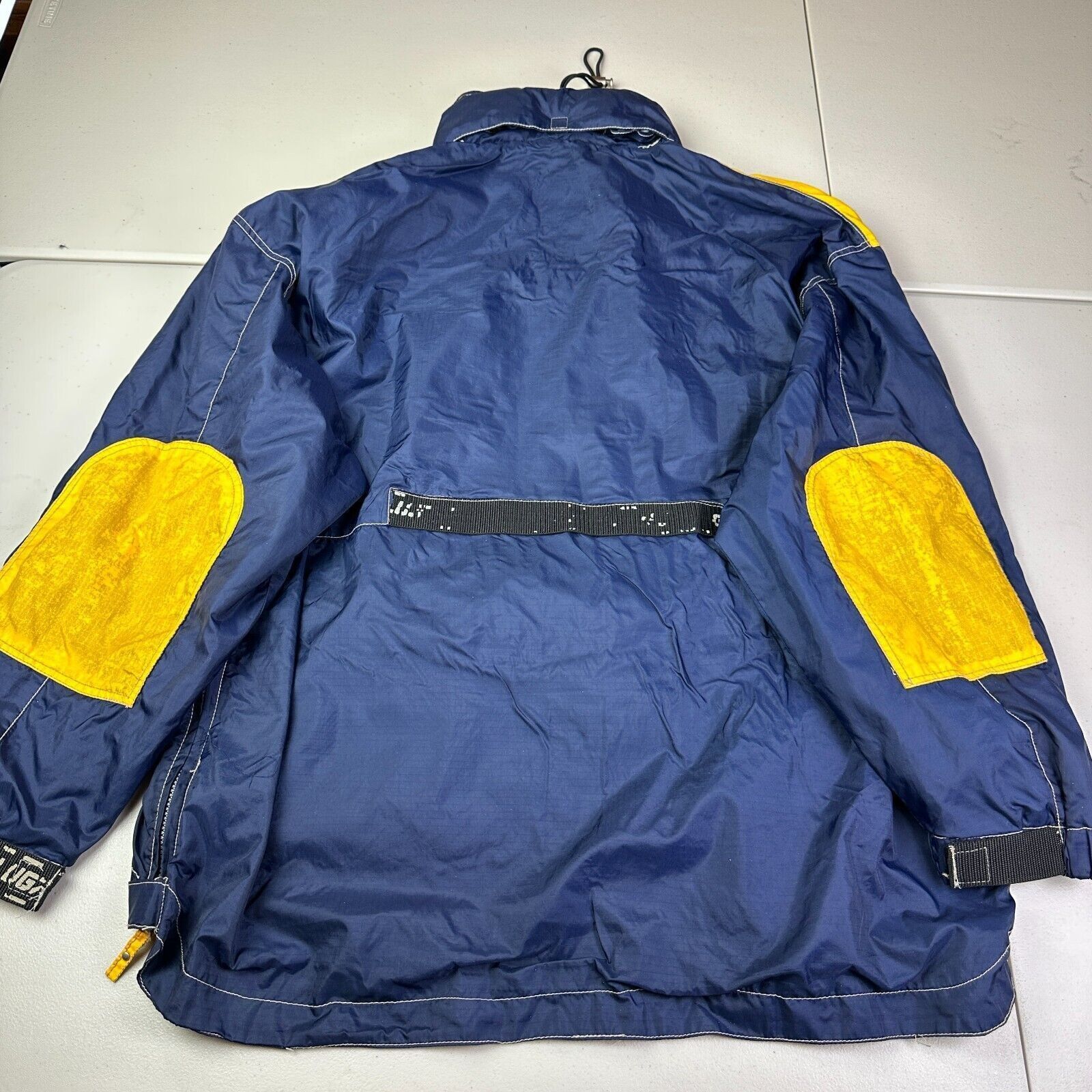 Lugz Vtg Lugz Sport Windbreaker Jacket Kangaroo Pouch Cargo Size US XL / EU 56 / 4 - 4 Thumbnail