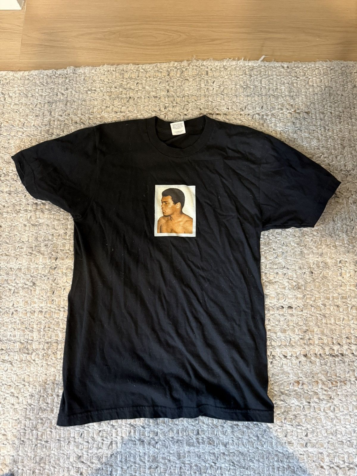 Supreme Muhammad Ali supreme medium t shirt Size US M / EU 48-50 / 2 - 1 Thumbnail