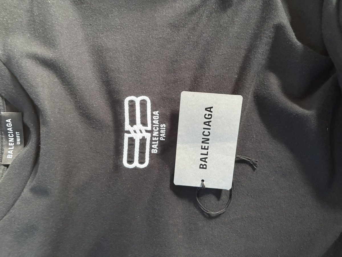 Balenciaga Balenciaga BB Paris Icon Long-Sleeve Size US M / EU 48-50 / 2 - 6 Thumbnail