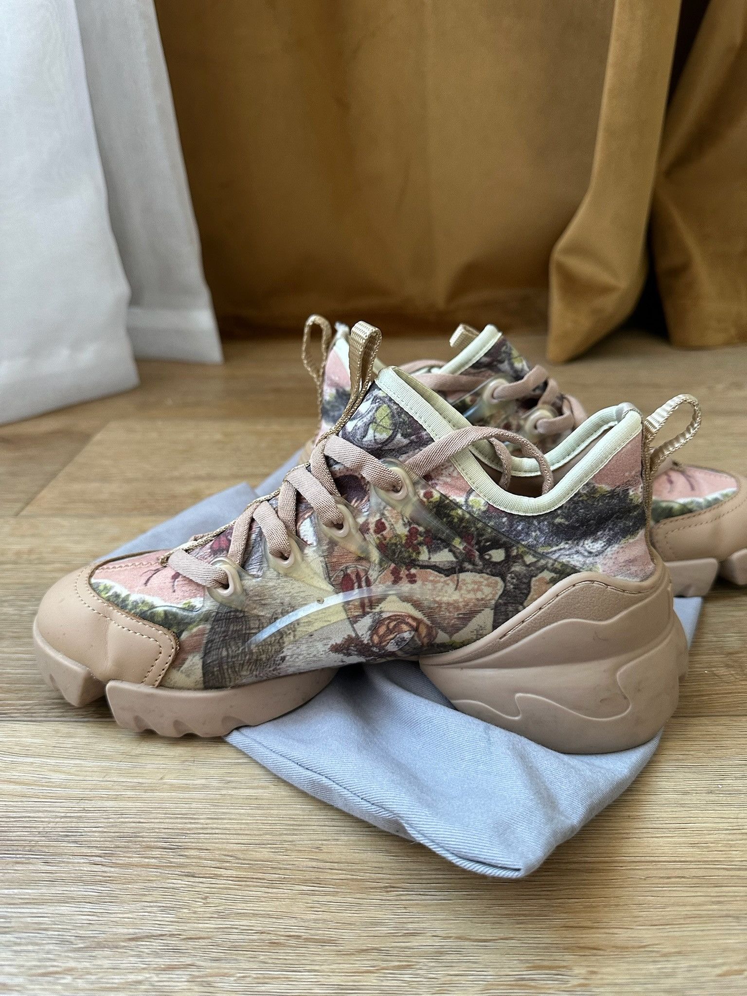 Dior 🔥85% OFF🔥 [SALE] Dior Christian D-Connect Sneaker Size US 8 / IT 38 - 5 Thumbnail