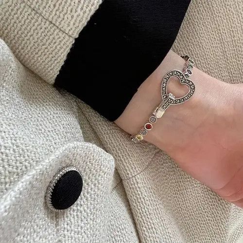 VIBE Vintage Rainbow Zircon Love Heart Bracelet Size ONE SIZE - 1 Thumbnail