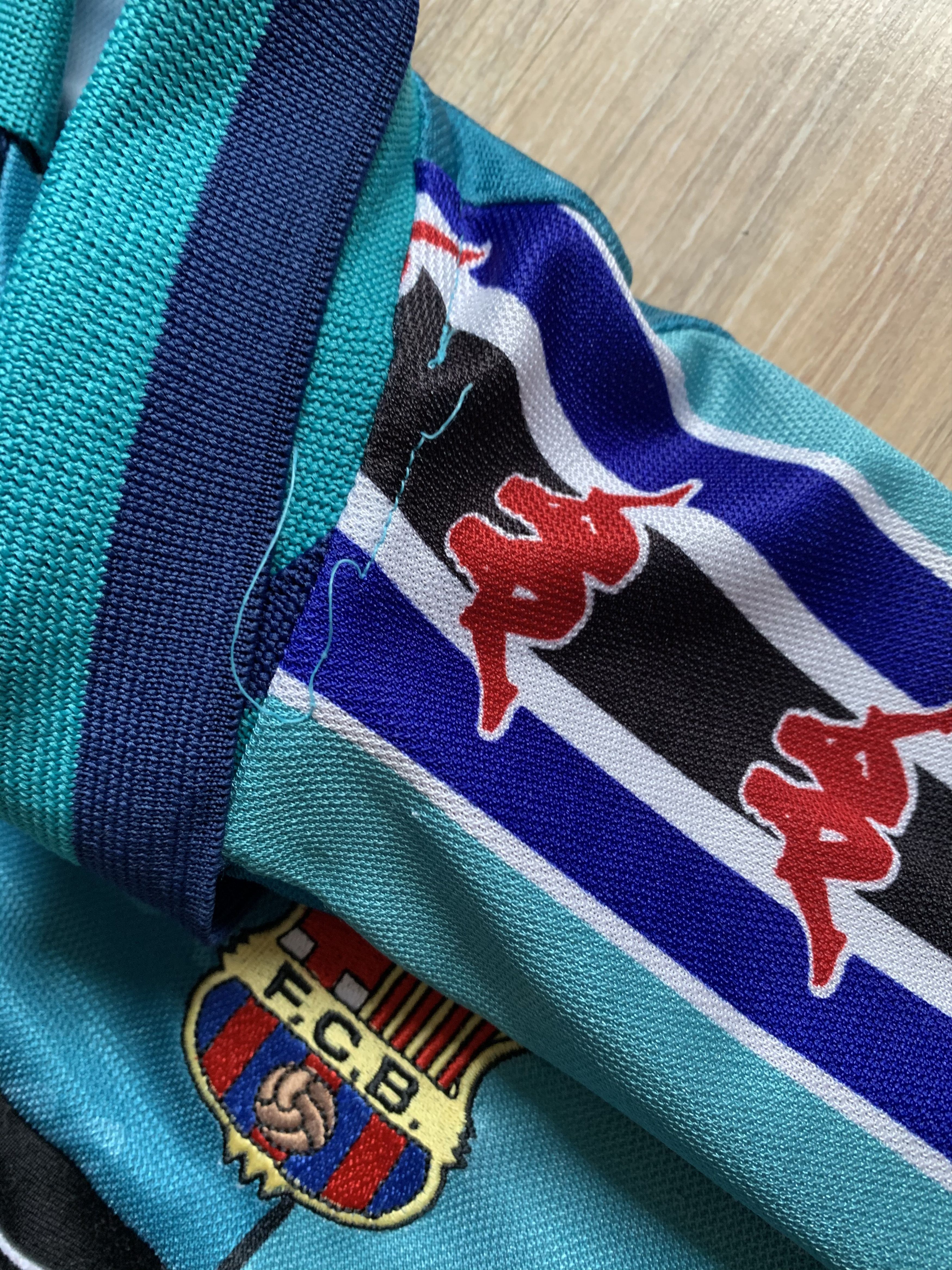 Kappa Rare Kappa Barcelona Away Shirt #11 TSV Dasing Size US XL / EU 56 / 4 - 7 Thumbnail