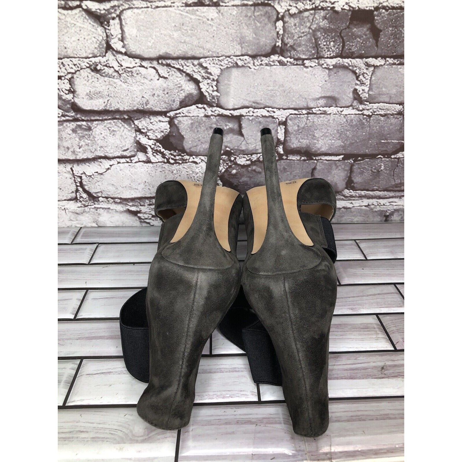 Vince Camuto Vince Camuto Nigel Charcoal Gray Suede Elastic Pointed Toe H Size US 9 / IT 39 - 8 Thumbnail