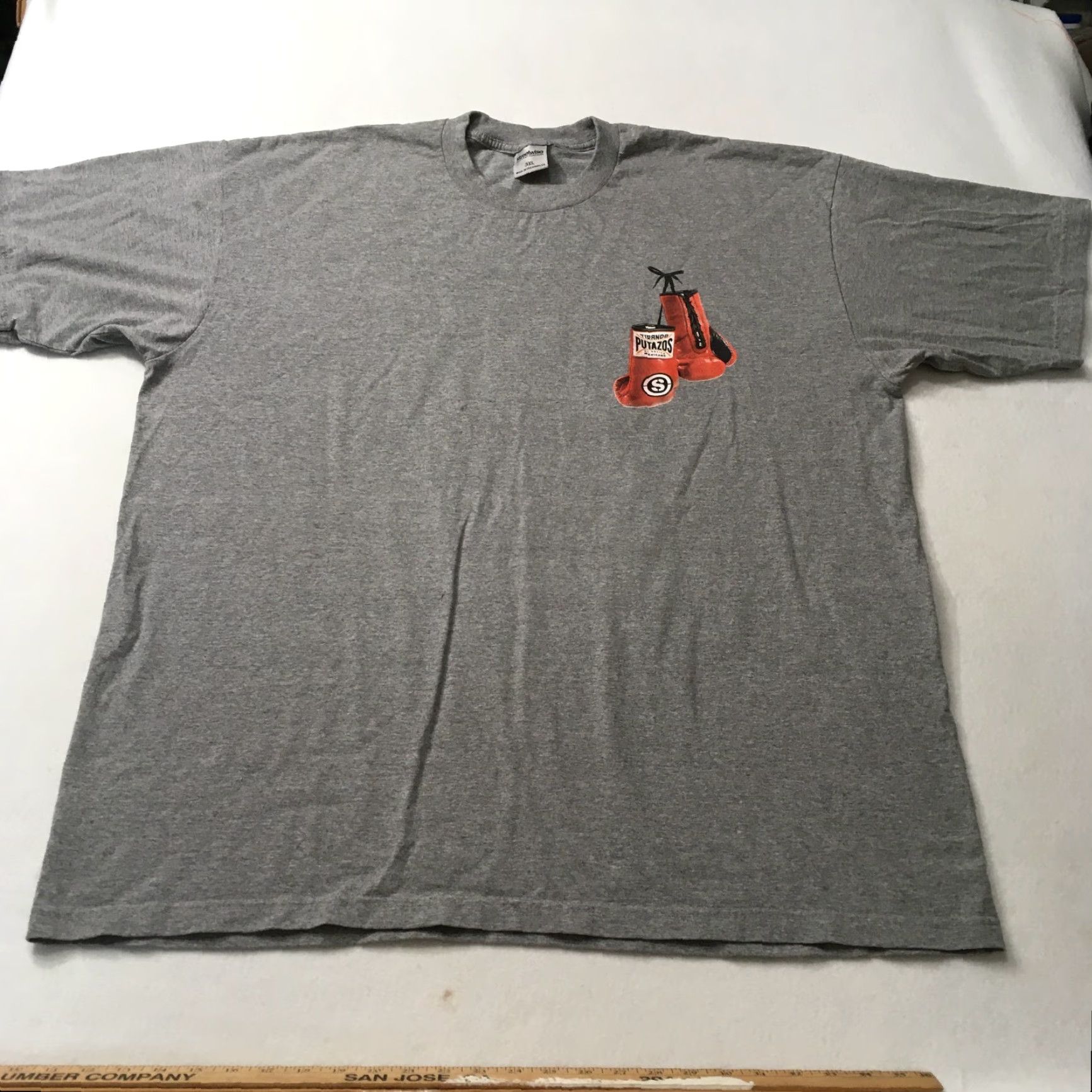 Vintage VINTAGE Graphic T-shirt Alvarez Mexican PUTAZOS BOXING GLOVES Mens 3XL Size US XXL / EU 58 / 5 - 2 Thumbnail