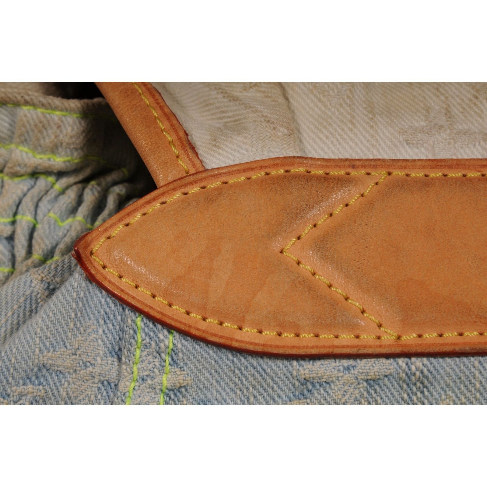 Louis Vuitton Sunrise Denim Lv Logo Monogram Messenger Travel Bag Size ONE SIZE - 10 Thumbnail
