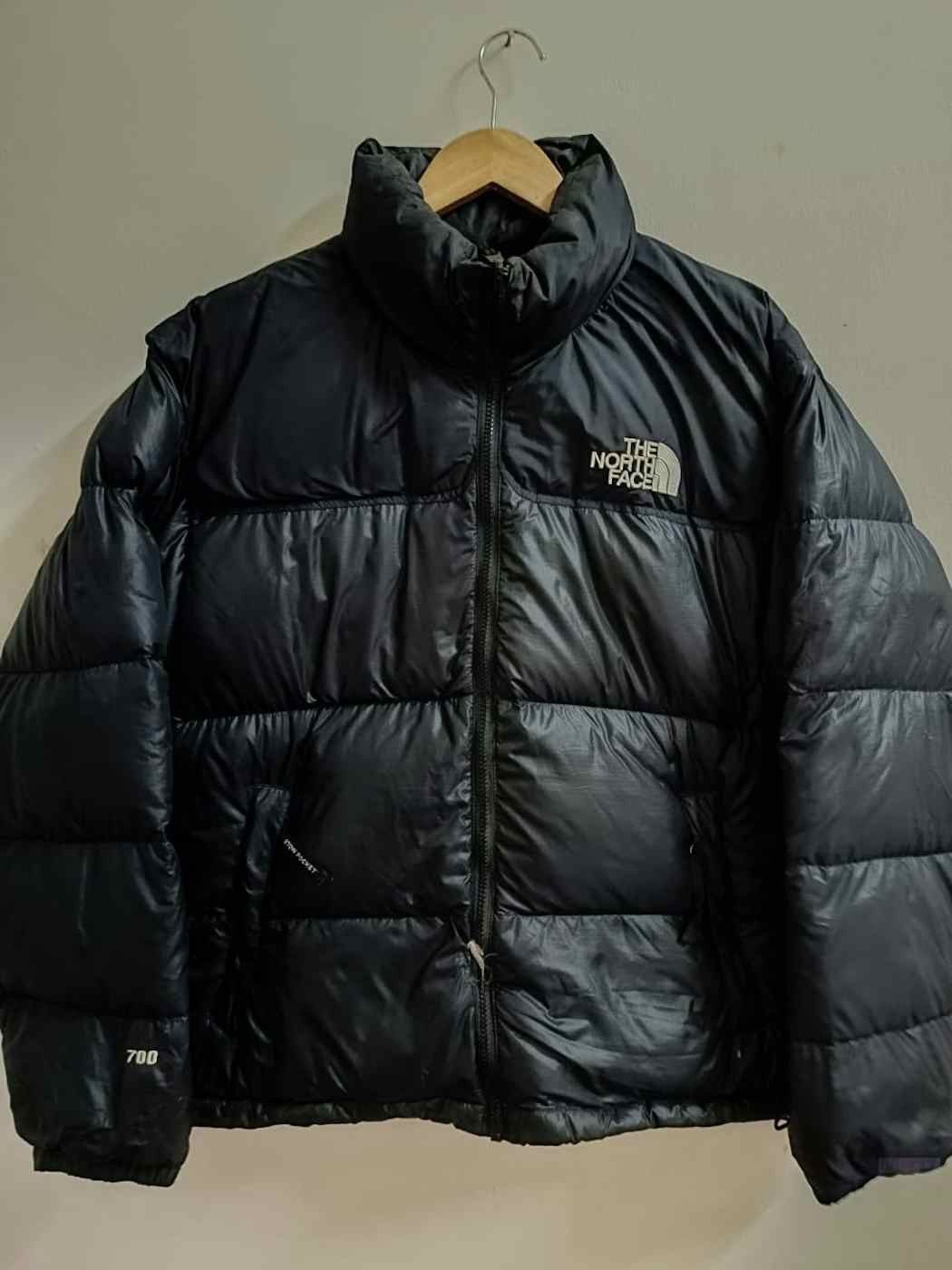 The North Face 🔥🔥 TNF Black Nuptse 700 Puffer Jacket Size US M / EU 48-50 / 2 - 1 Thumbnail