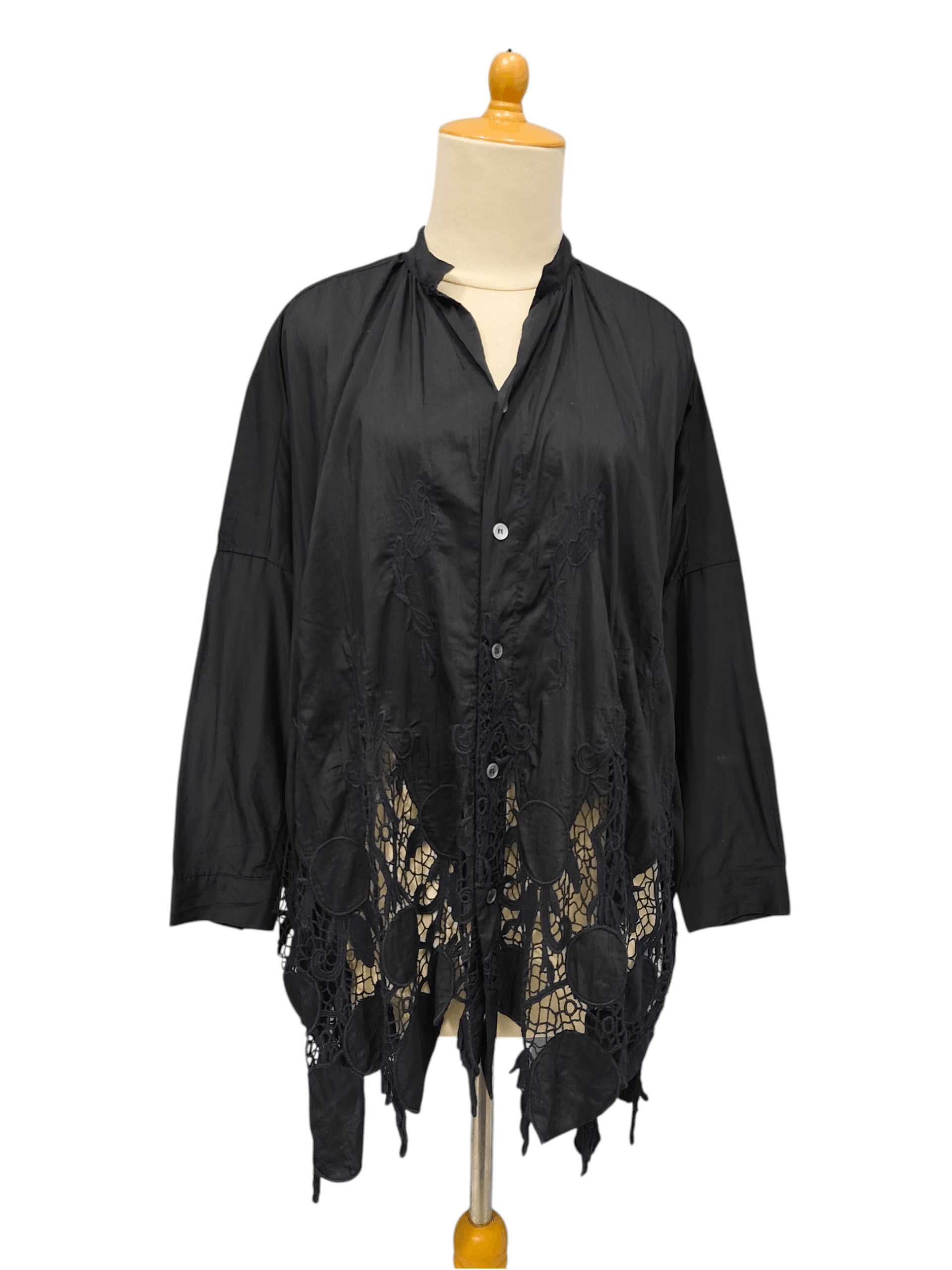 Zucca Zucca🇯🇵by Issey Draped Silhouette Lace Hem Cutwork Blouse Size L / US 10 / IT 46 - 10 Thumbnail