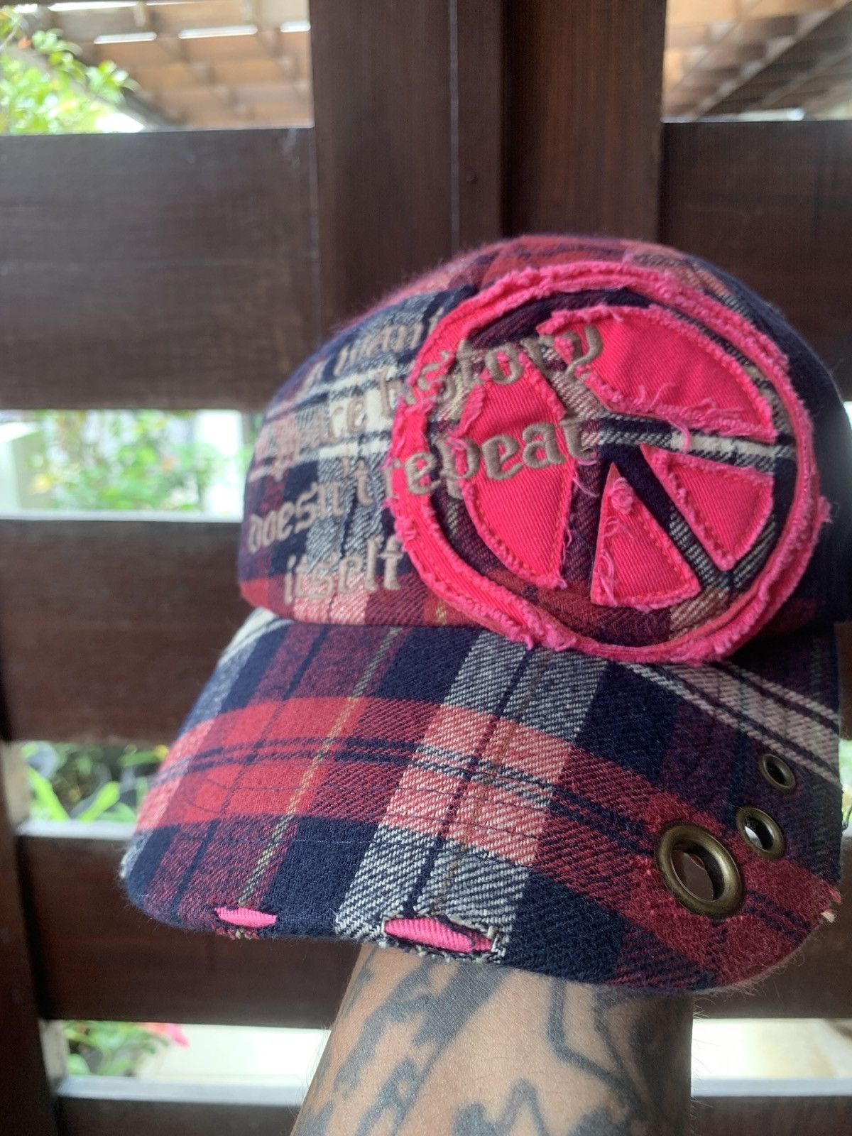 Kapital Japanese Poem & Peace Emboired hat Kapital Style Size ONE SIZE - 4 Thumbnail