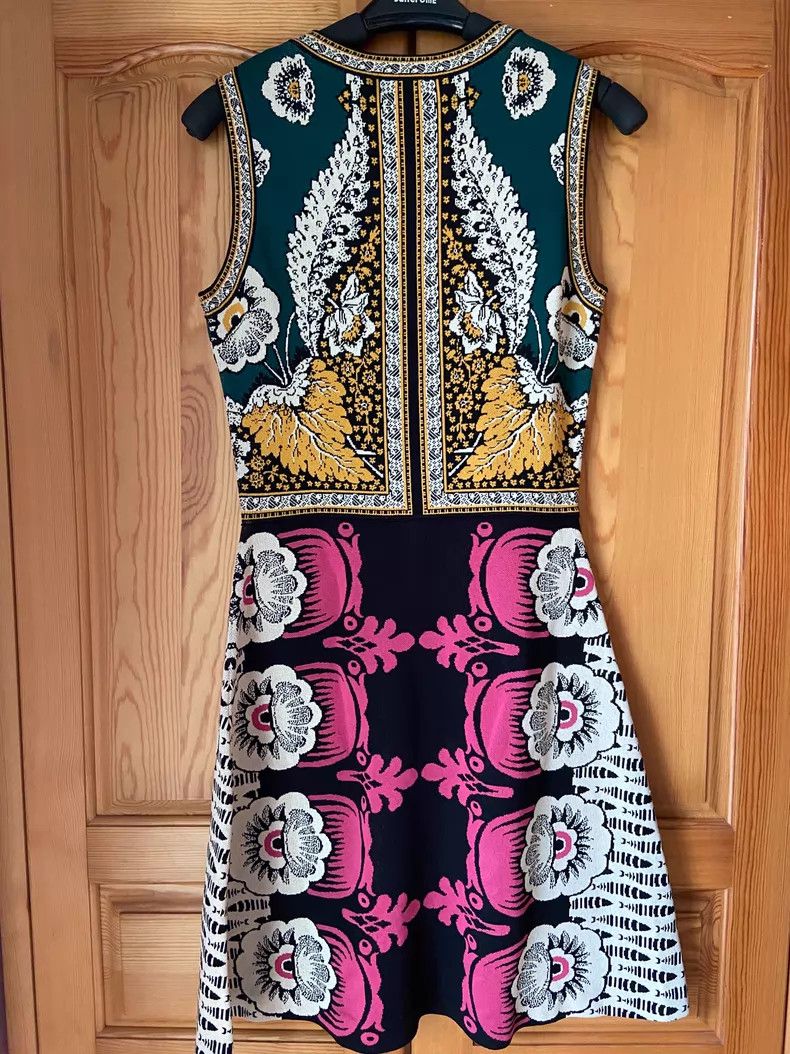 Valentino Valentino knitted dresses Size S / US 4 / IT 40 - 9 Thumbnail
