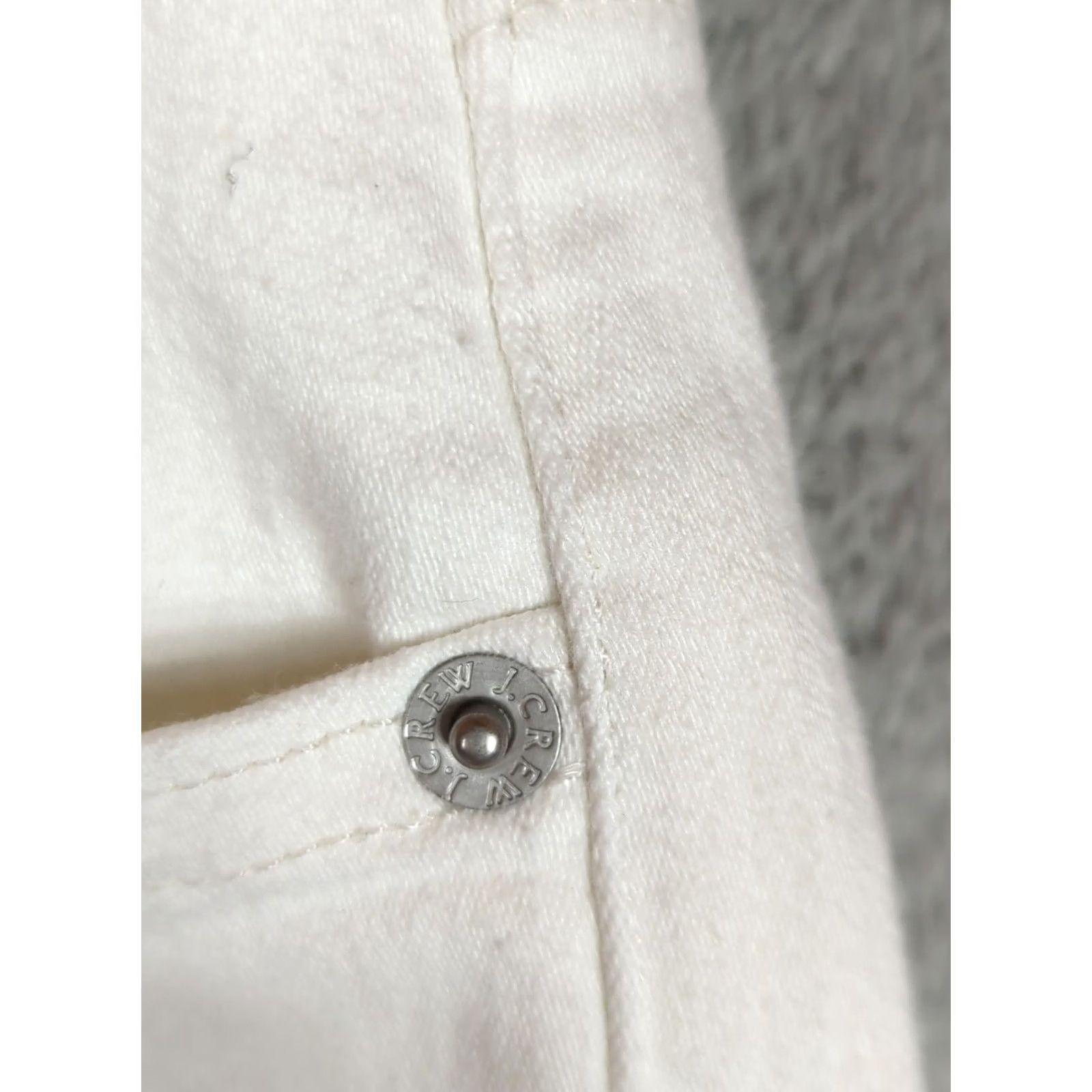 J.Crew J.CREW White Denim High Rise Straight Jeans 27 Regular Fit 5-Pocket Nautical Beach Spring Summer Button Fly Raw Hem Bottoms Womens Size 27" / US 4 / IT 40 - 5 Thumbnail