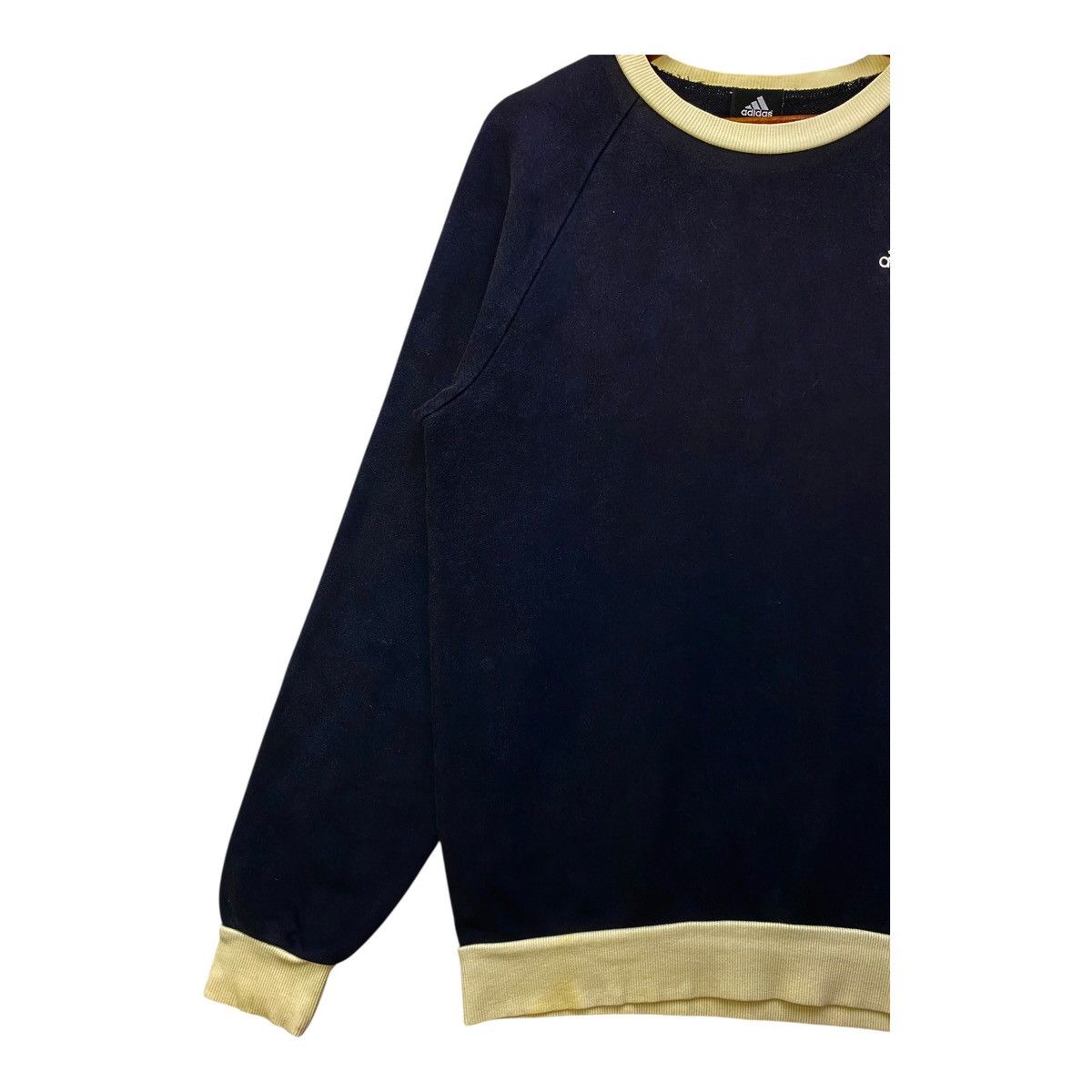 Adidas Vintage Adidas 3 Stripes Sweatshirt Jumper Crewneck Size L Size US L / EU 52-54 / 3 - 4 Thumbnail