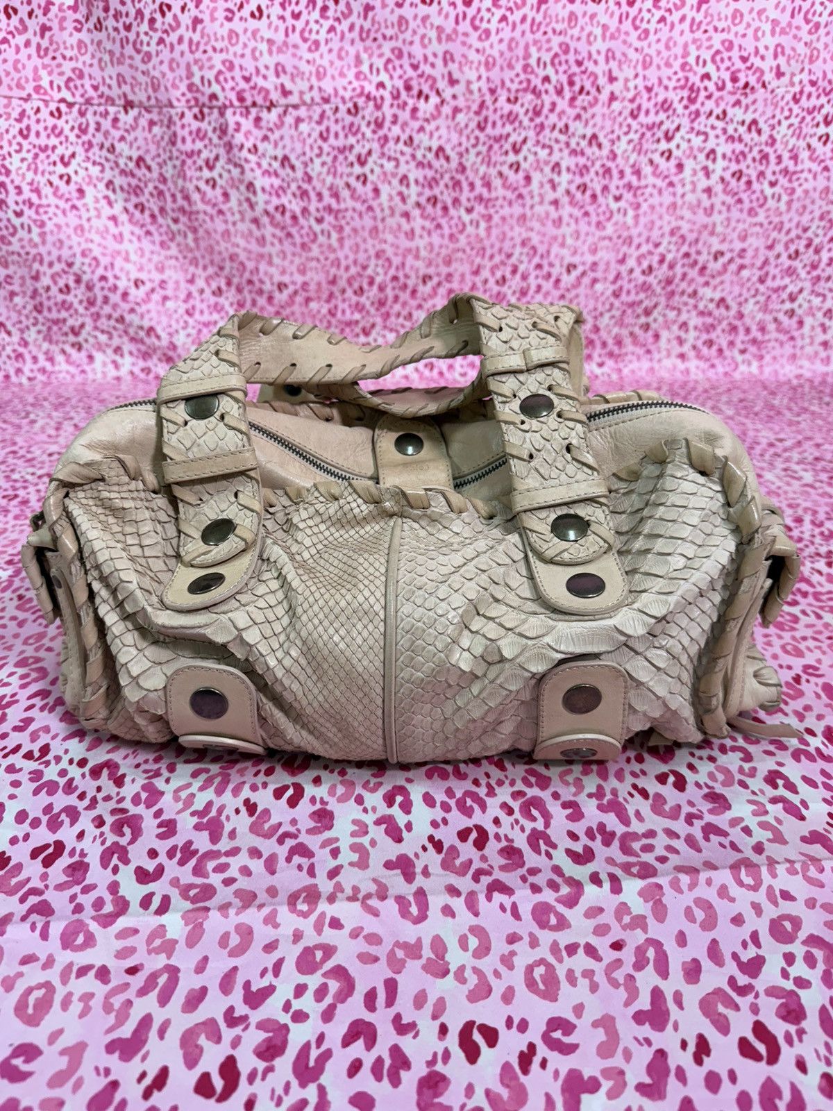 Chloe Chloe Silverado Leather Handbag Size ONE SIZE - 7 Thumbnail